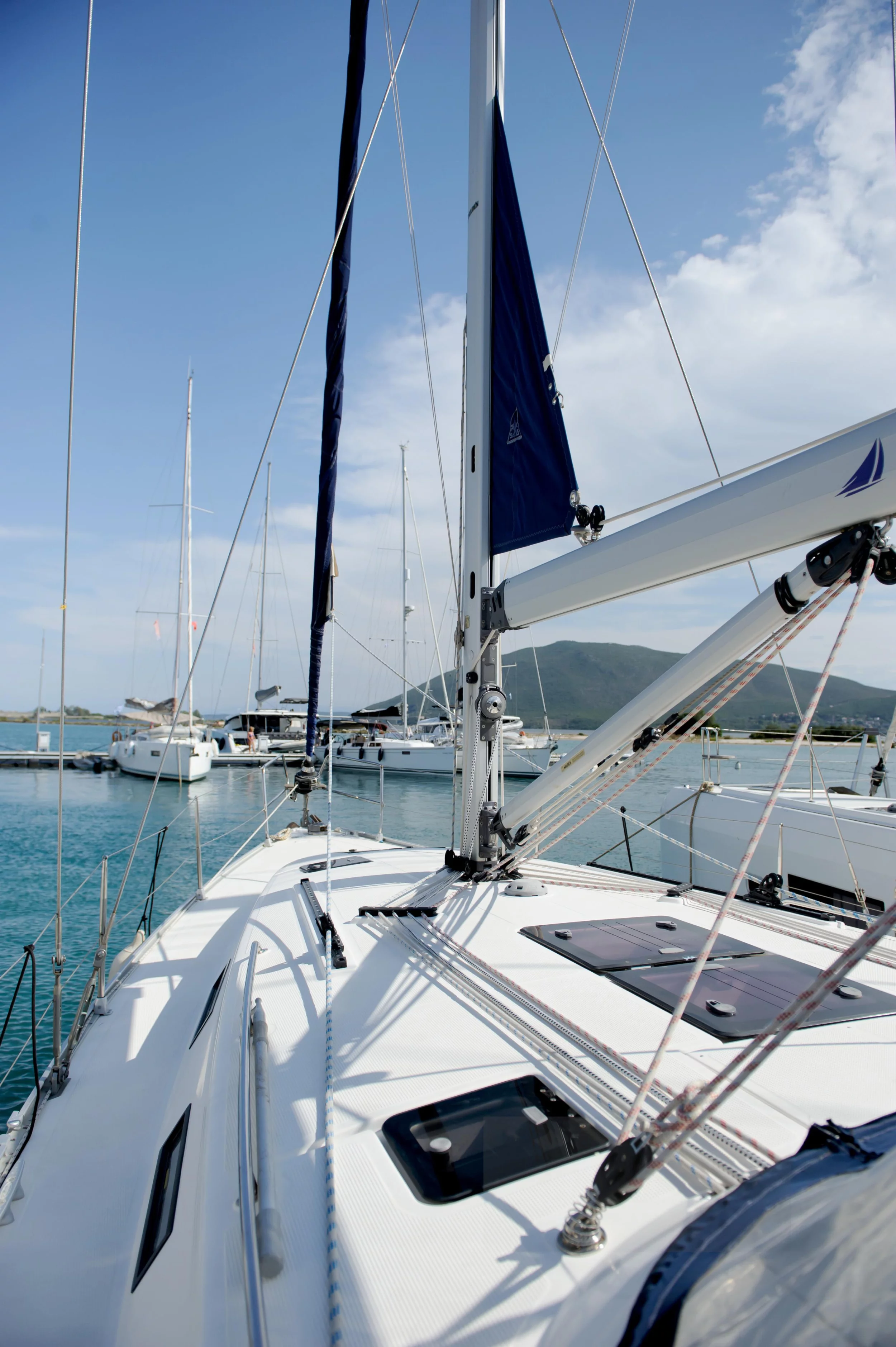 Bavaria 40 Cruiser (Deneb)  - 12
