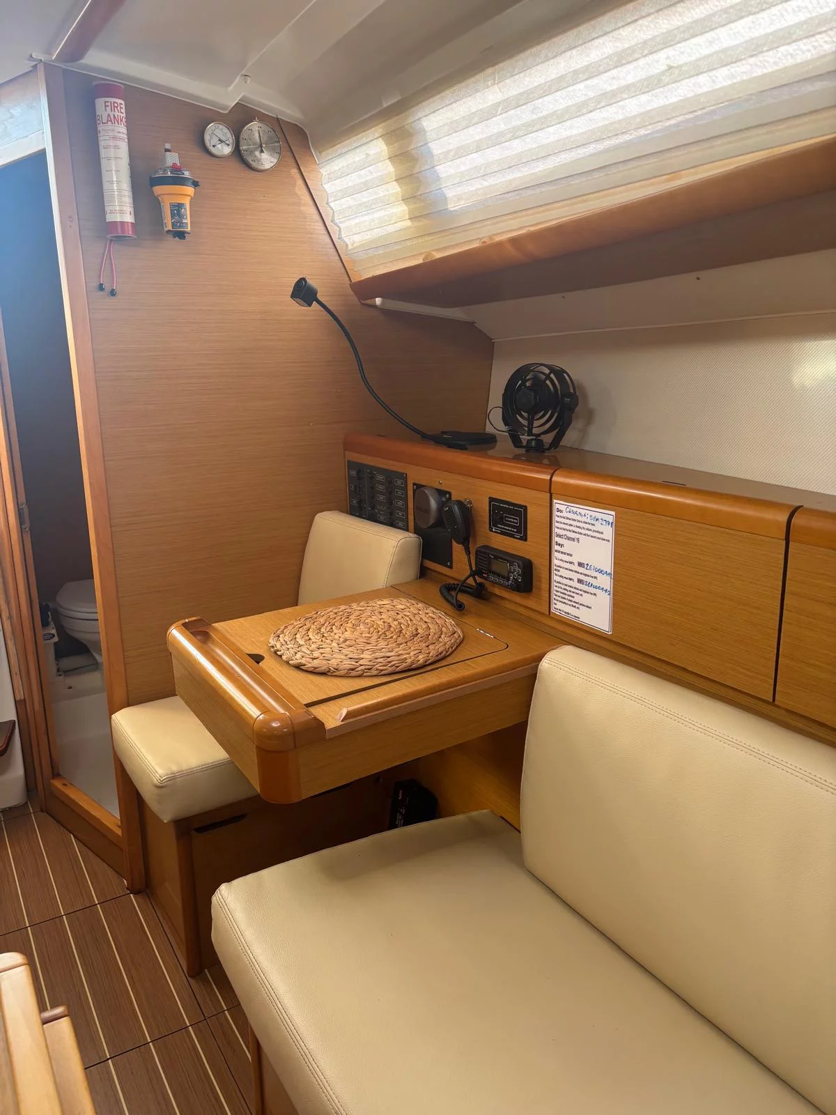 Sun Odyssey 33i (Nimpto)  - 12