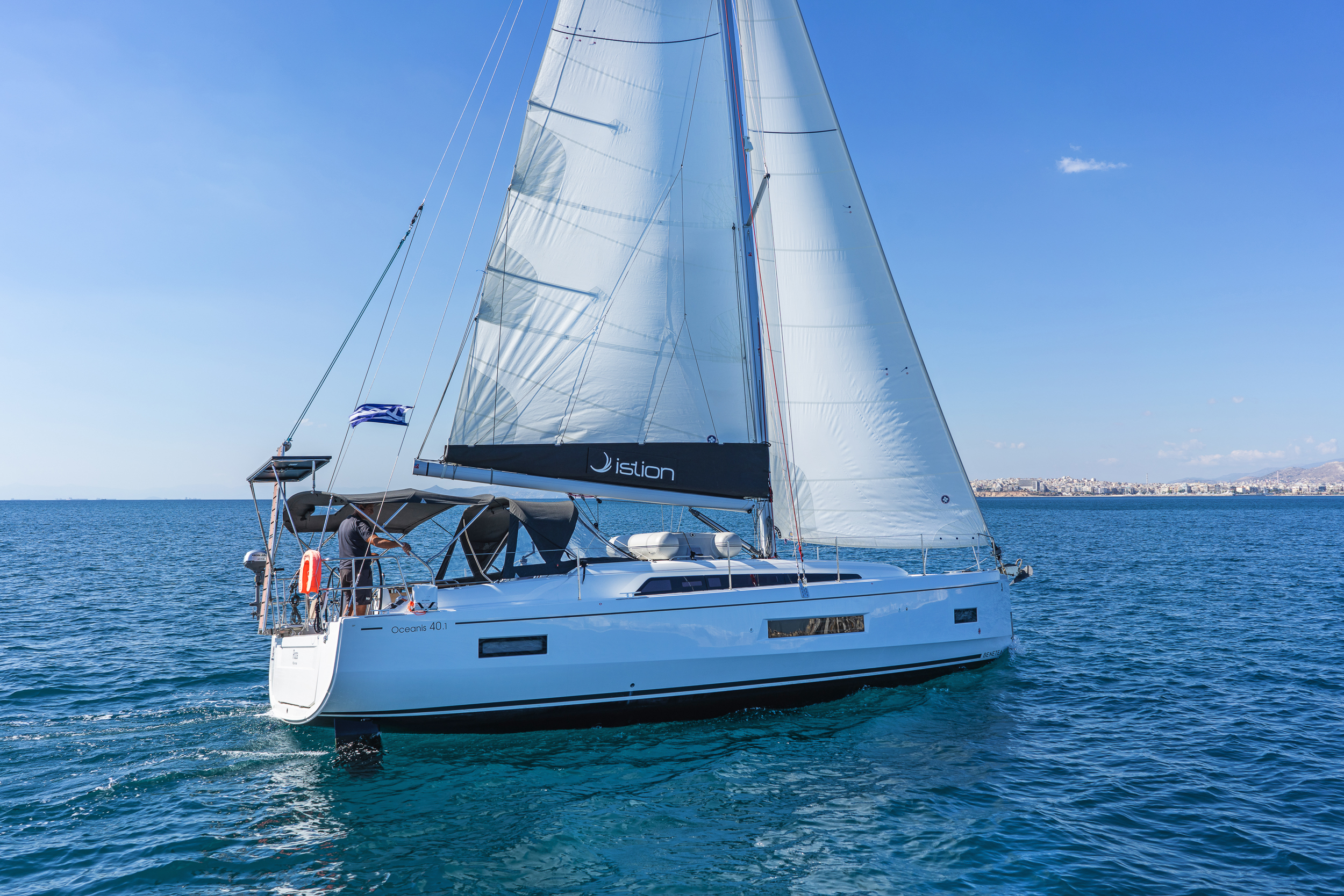 Photo #8 - Oceanis 40.1 (3+1 cab) (Roza) en Athènes - 16456