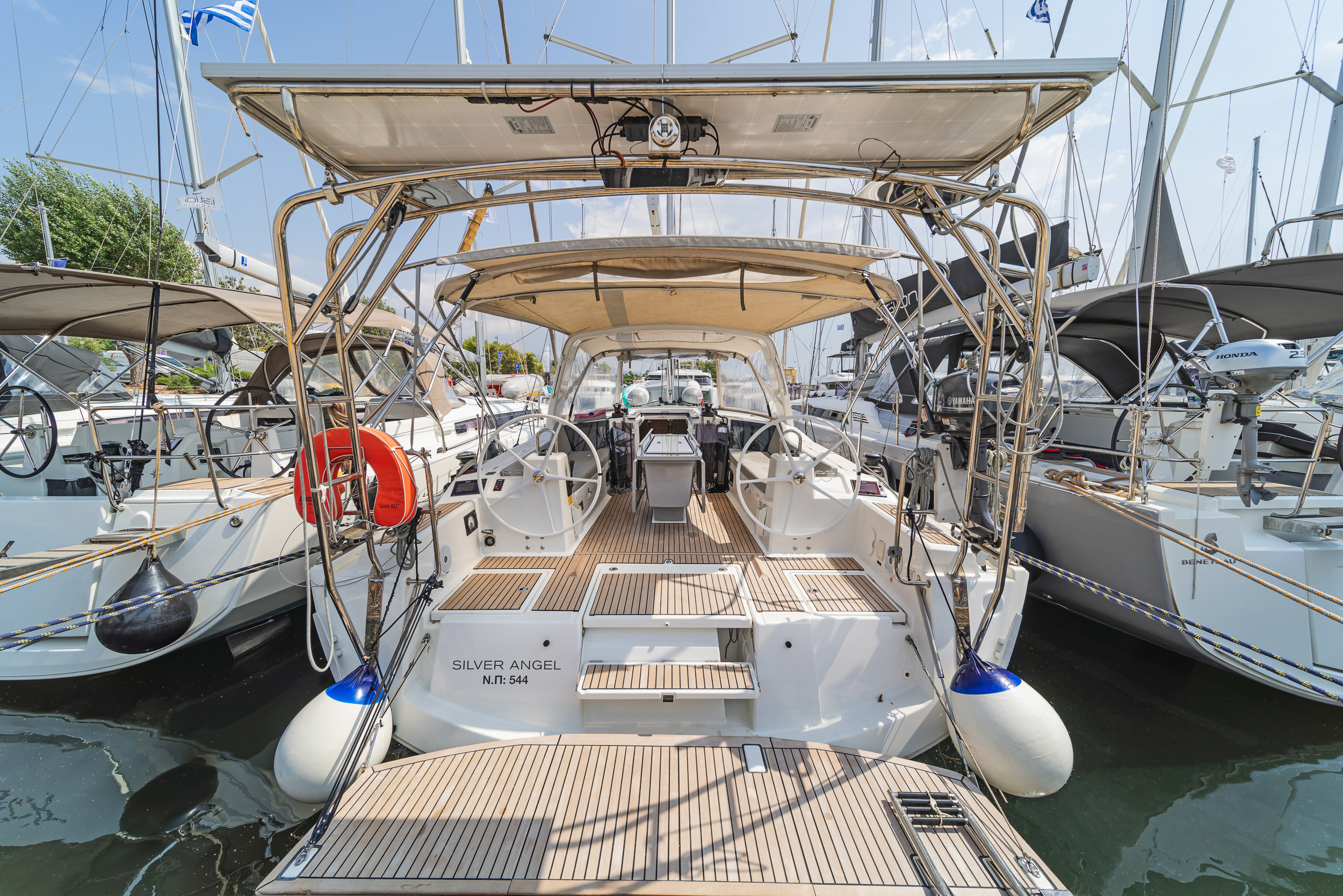 Photo #8 - Oceanis 41.1 (Silver Eintzel) in Athen - 14089