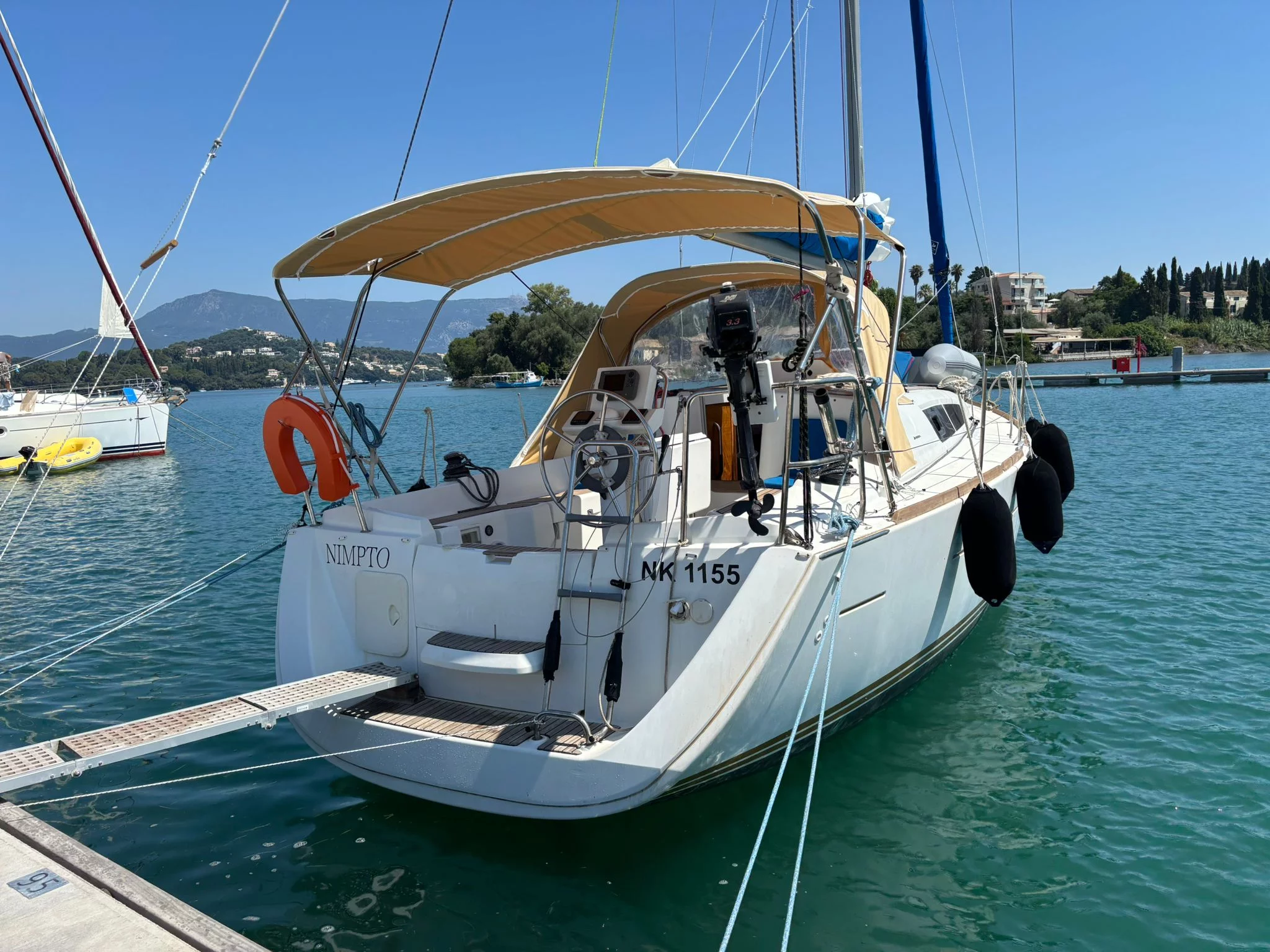 Sun Odyssey 33i (Nimpto) Main image - 0