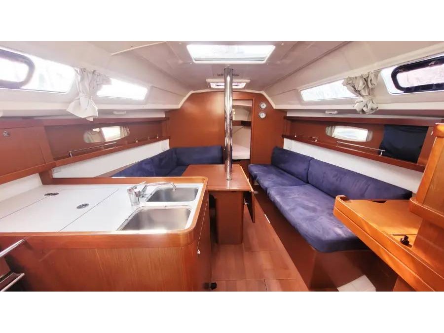 Photo #5 - Oceanis 31 (DL) (Perig) in Saint-Quay-Portrieux - 22828