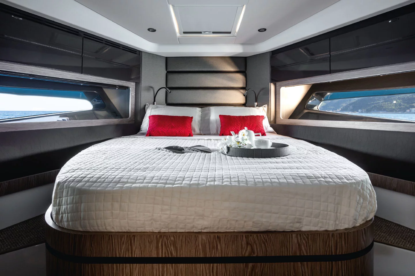 Azimut Atlantis 45 (Don't tell mama)  - 12