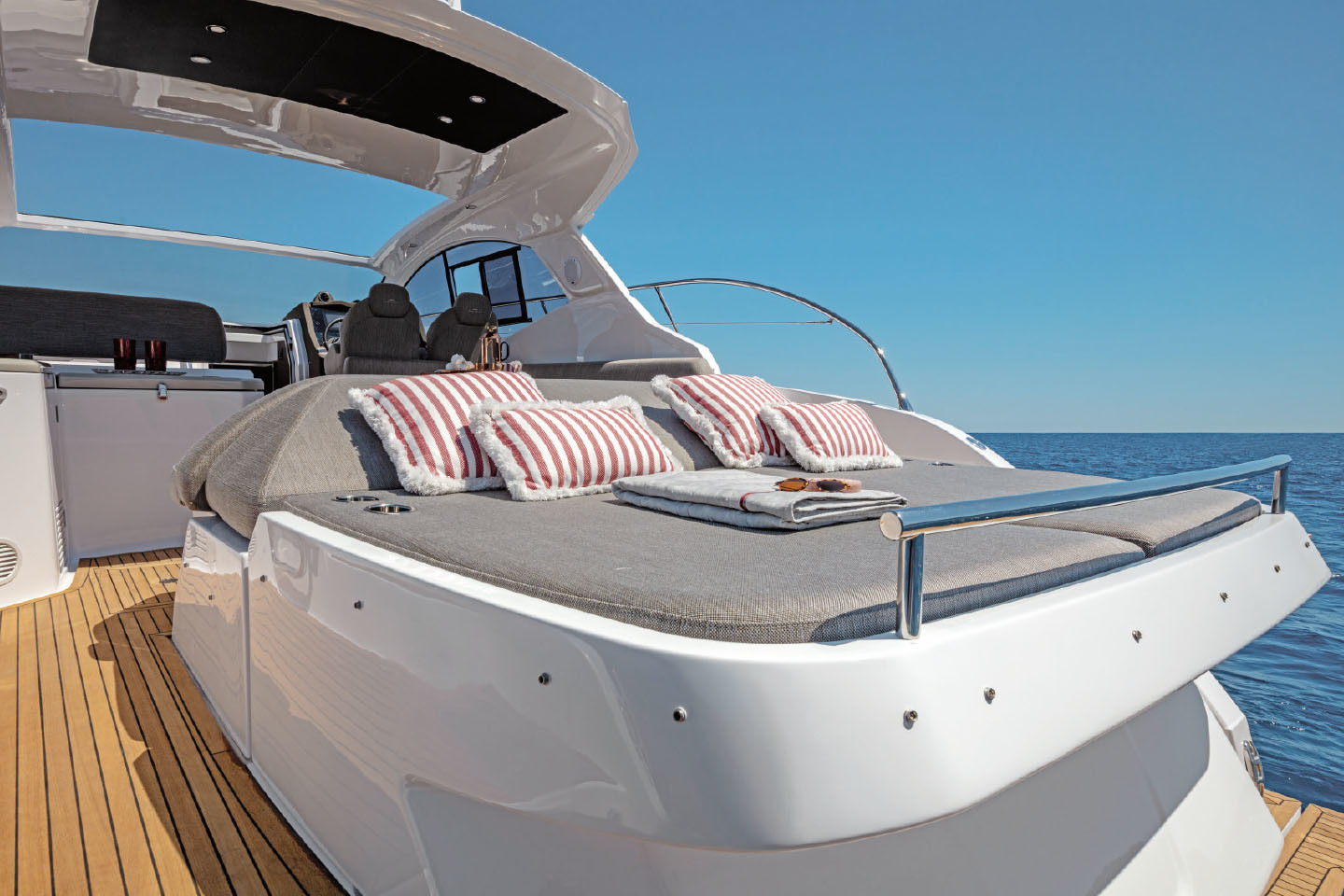 Photo #11 - Azimut Atlantis 45 (Don't tell mama) in Castellammare di Stabia - 61470