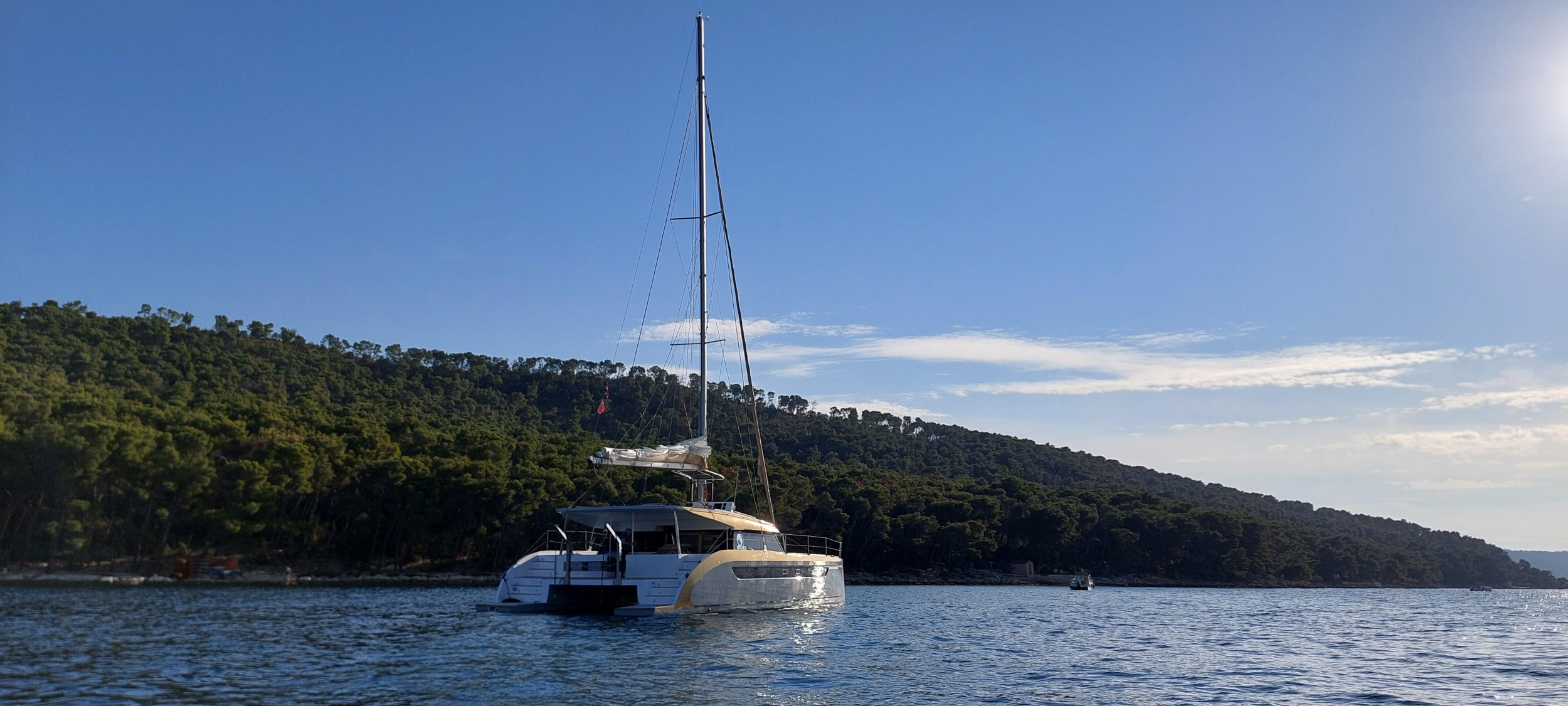 Photo #8 - Luna 49 (Gold) in Split - 18251