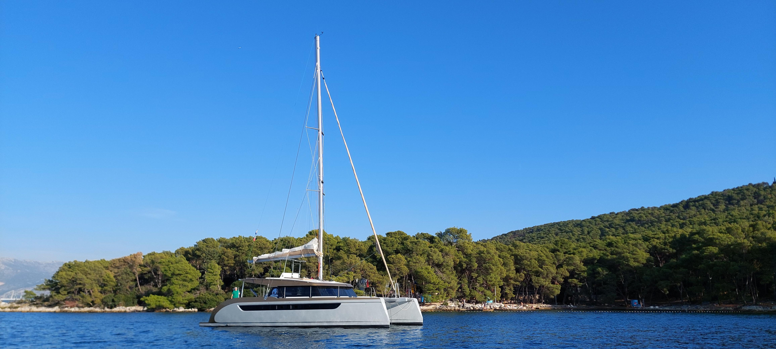 Photo #34 - Luna 49 (Gold) in Split - 18251