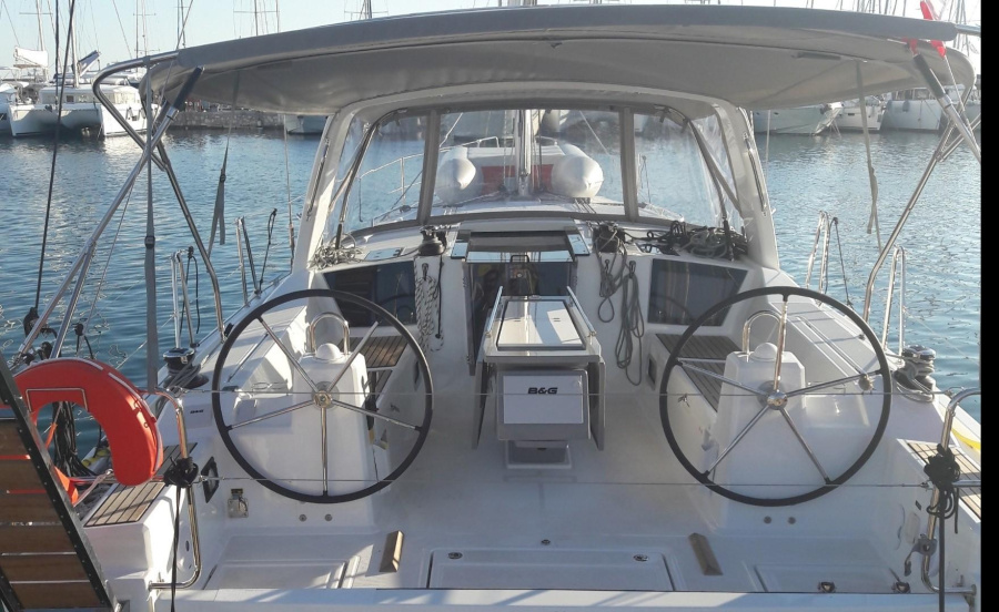Photo #5 - Oceanis 41.1 (Blue Step) in Athens - 18472