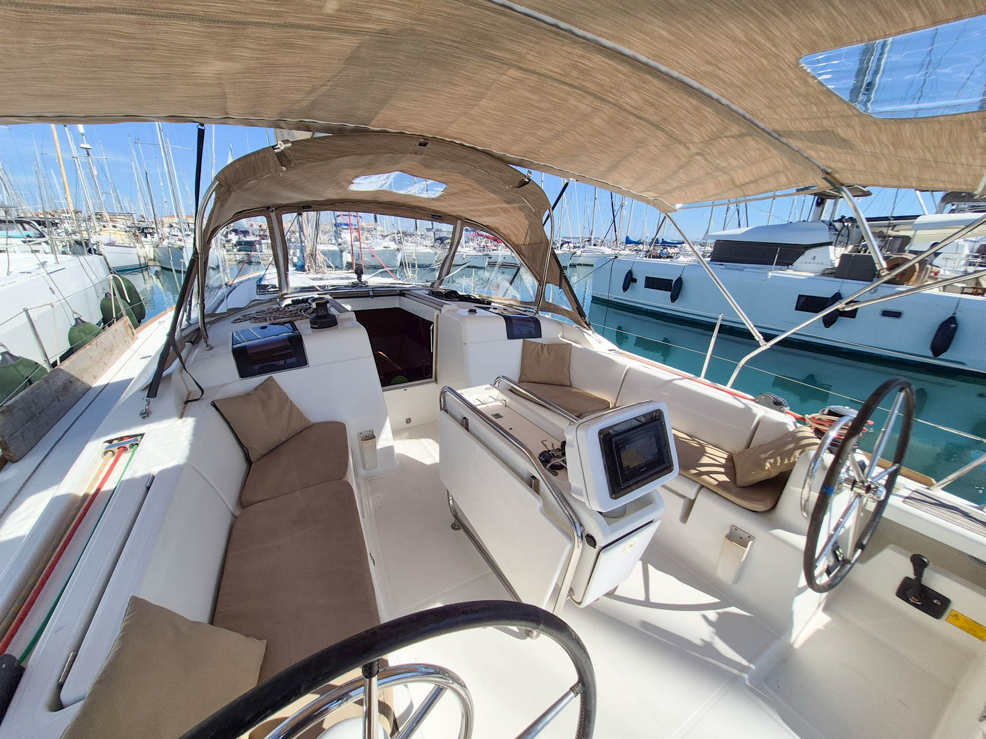 Photo #12 - Sun Odyssey 439 (Thales) en Lefkada - 9609