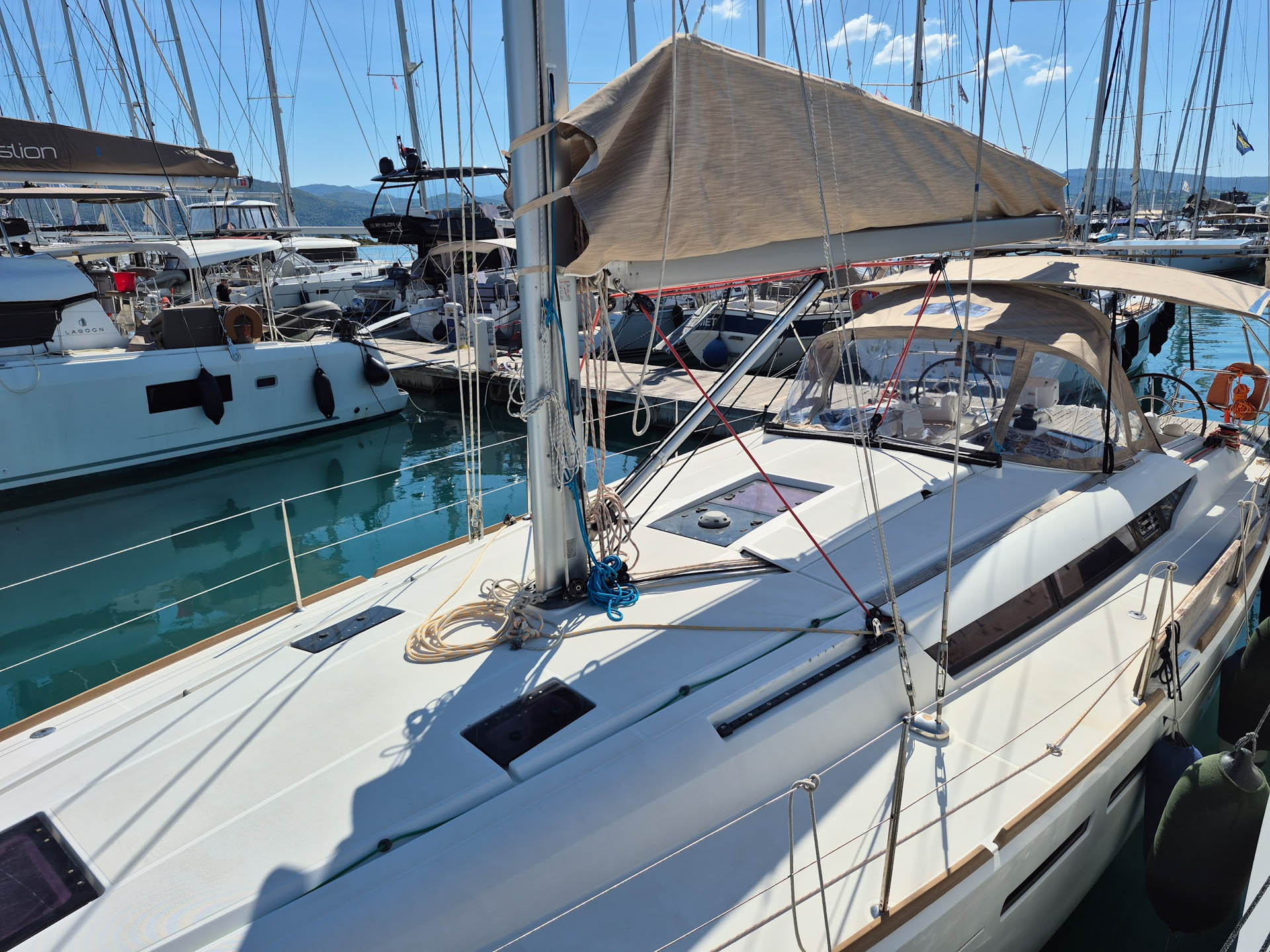 Photo #3 - Sun Odyssey 439 (Thales) en Lefkada - 9609