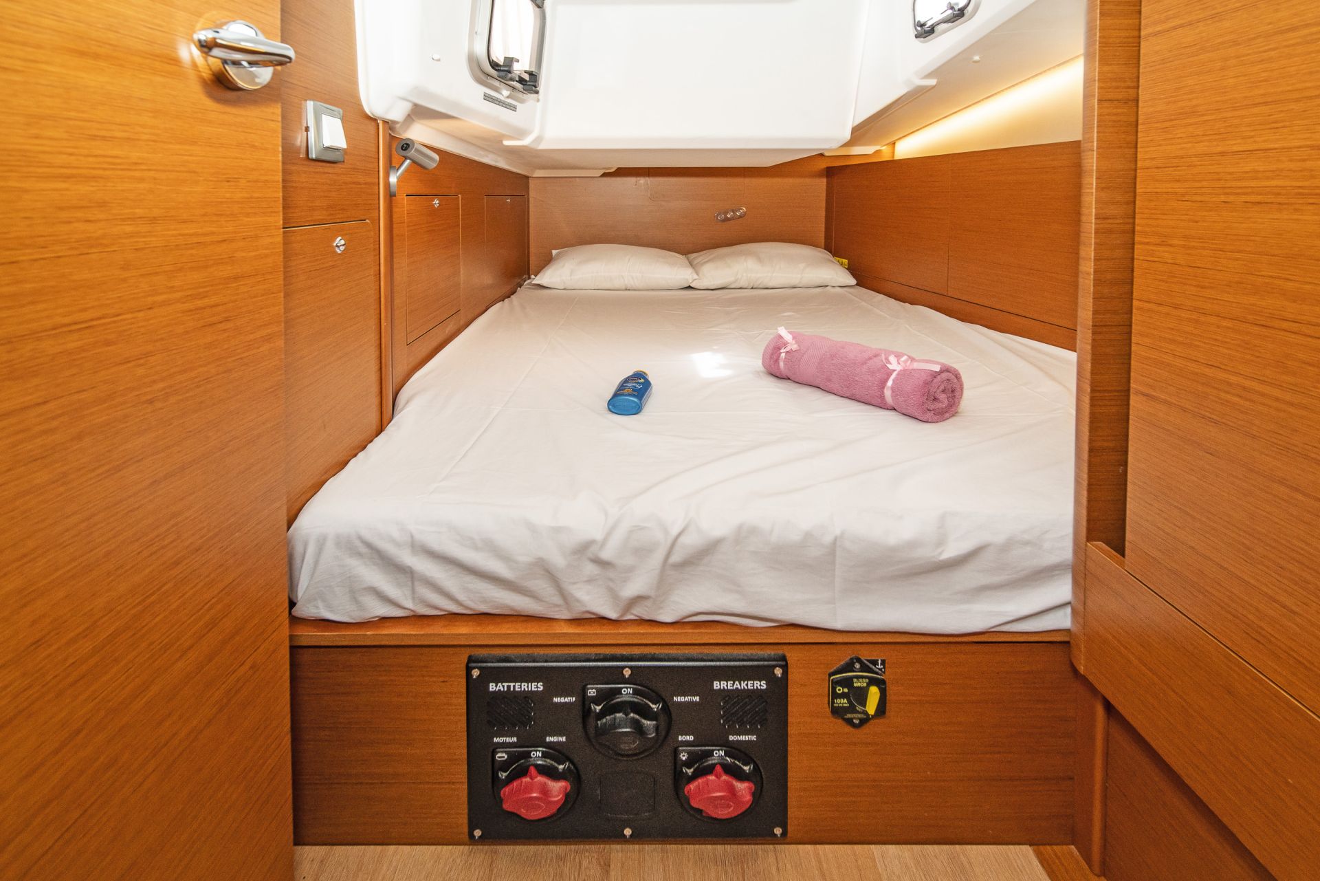 Photo #12 - Sun Odyssey 410 (Aella) in Skiathos - 16457