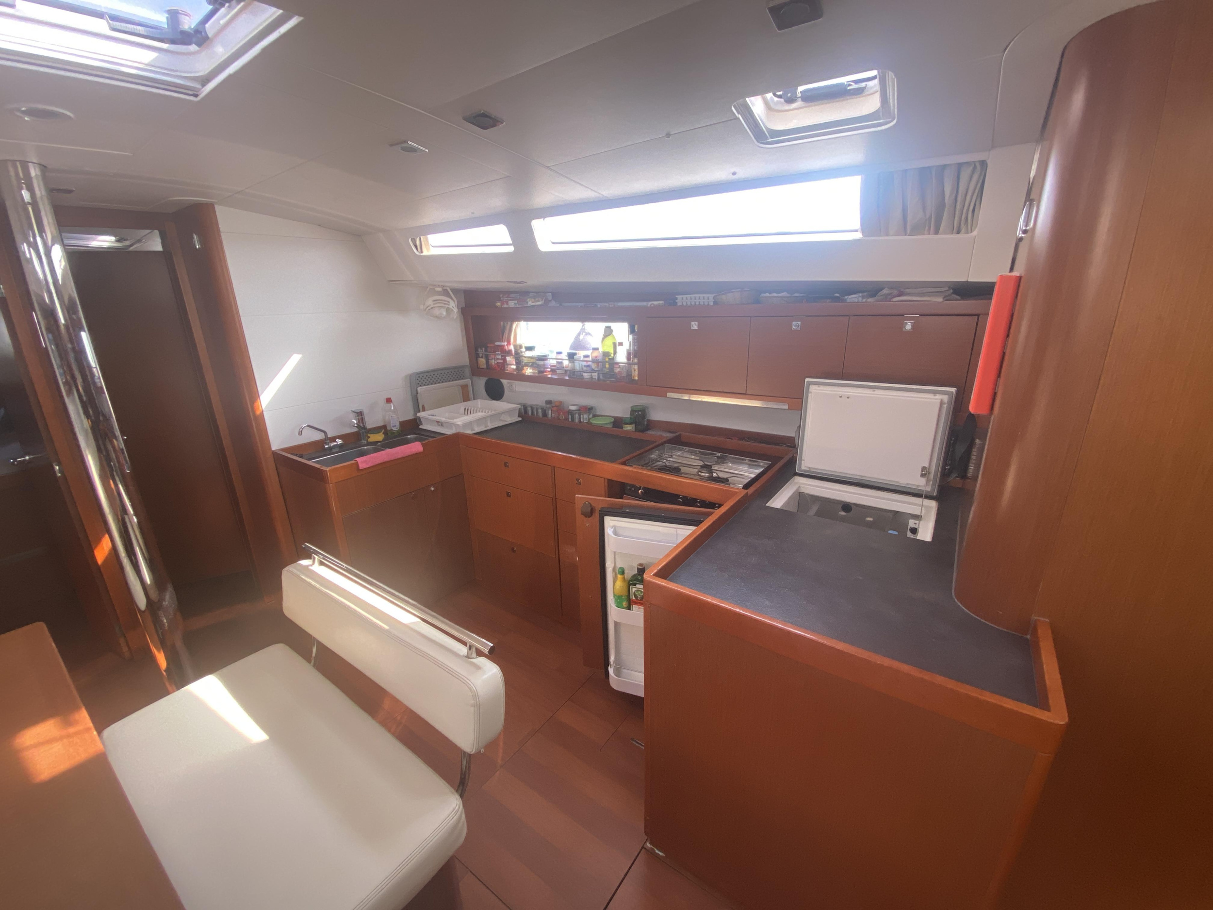 Photo #7 - Oceanis 48 (Bandol) in Lefkada - 16265
