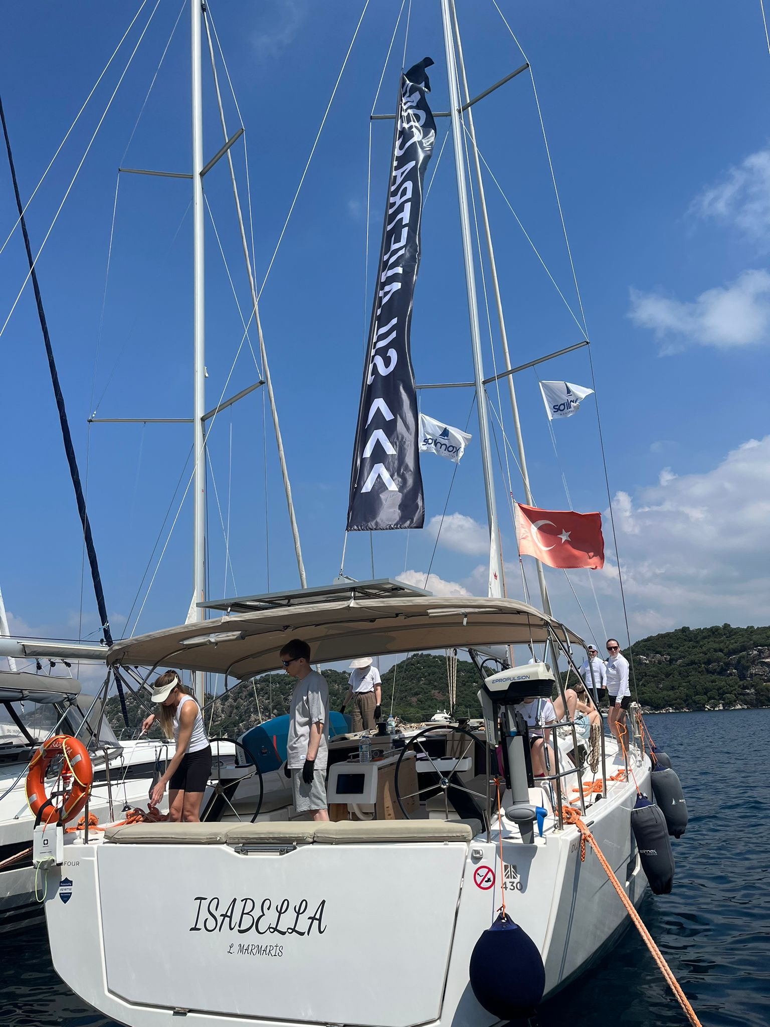 Photo #3 - Dufour 430 Grand Large (Isabella) en Marmaris - 17024