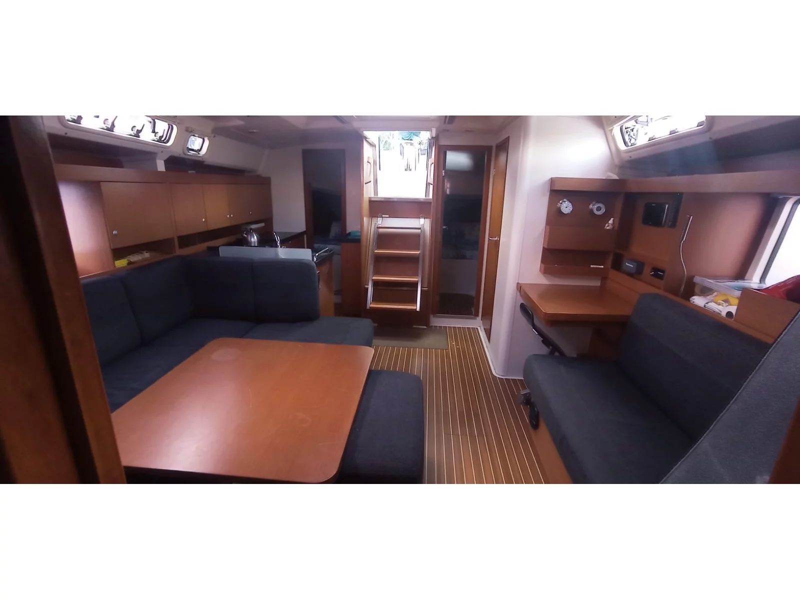 Hanse 445 (Juana) Interior image - 2