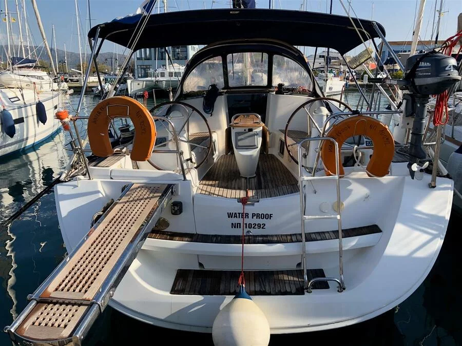 Sun Odyssey 42 i Performance (Waterproof (Performance, Diesel Generator, Electric winch, Bow thruster, Yacht heating system, Solar) Main image - 0