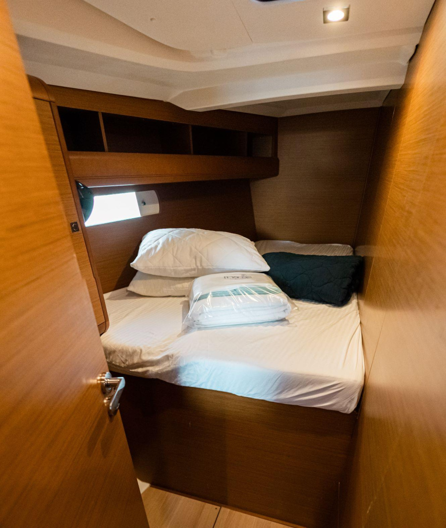 Photo #11 - Sun Odyssey 479 (FILIPPOS I) in Lefkada - 14661