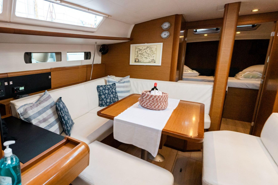 Photo #6 - Sun Odyssey 479 (FILIPPOS I) in Lefkada - 14661
