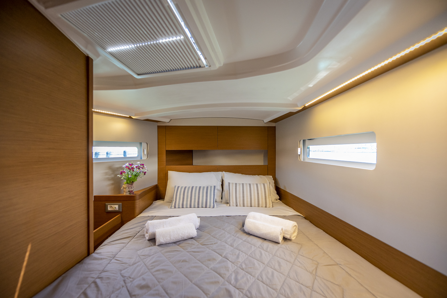 Photo #8 - Sun Odyssey 410 (Garfish) in Lefkada - 18608