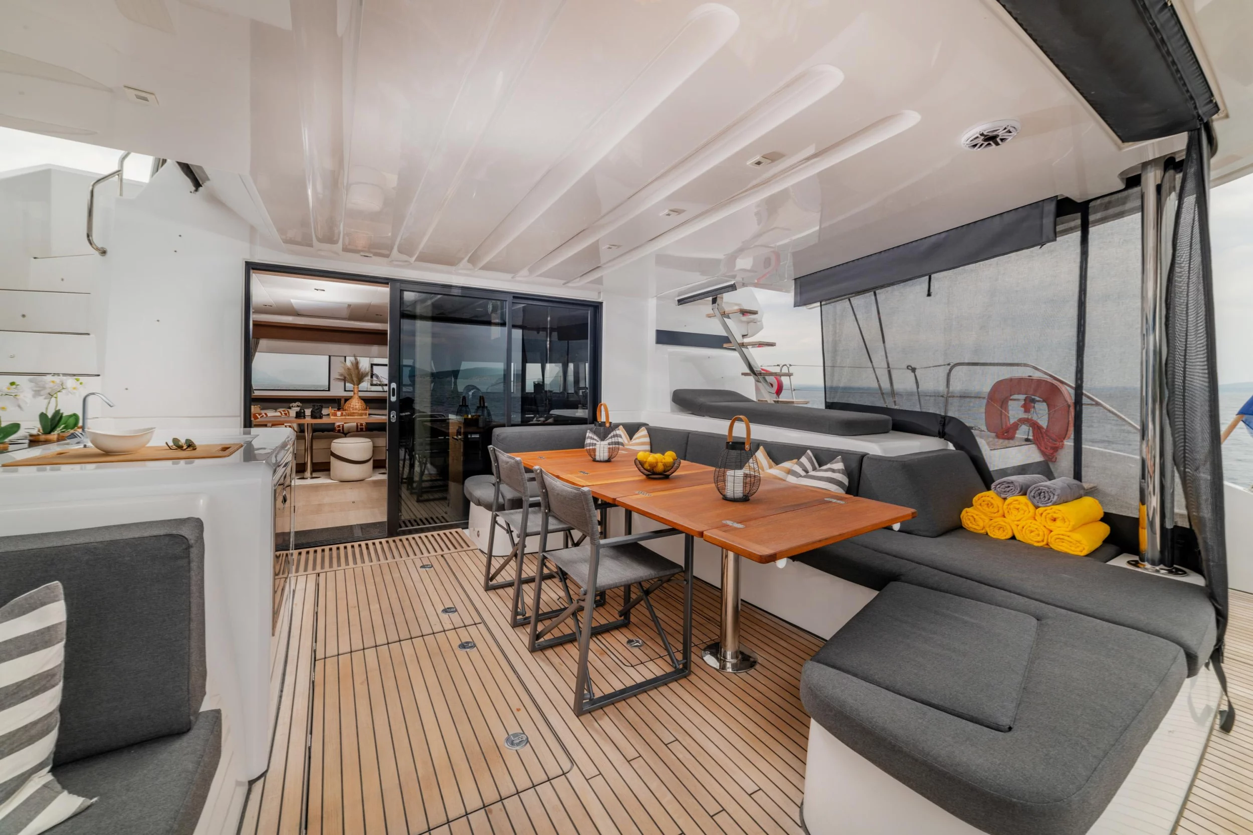 Lagoon 55 (PRINCESS S)  - 51