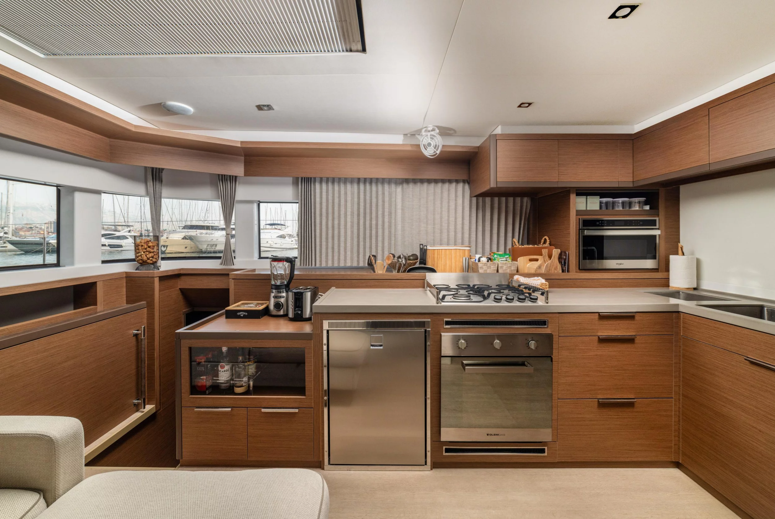 Lagoon 55 (PRINCESS S)  - 23