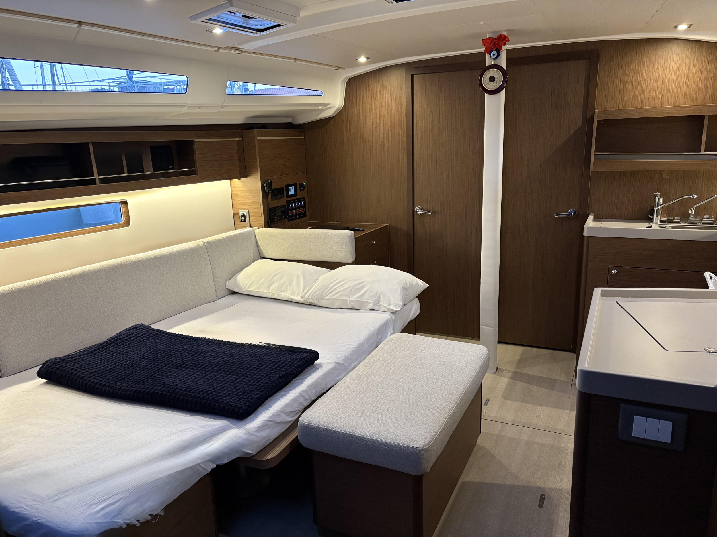 Photo #4 - Oceanis 40.1 (Bestsennyy) in Fethiye - 22809