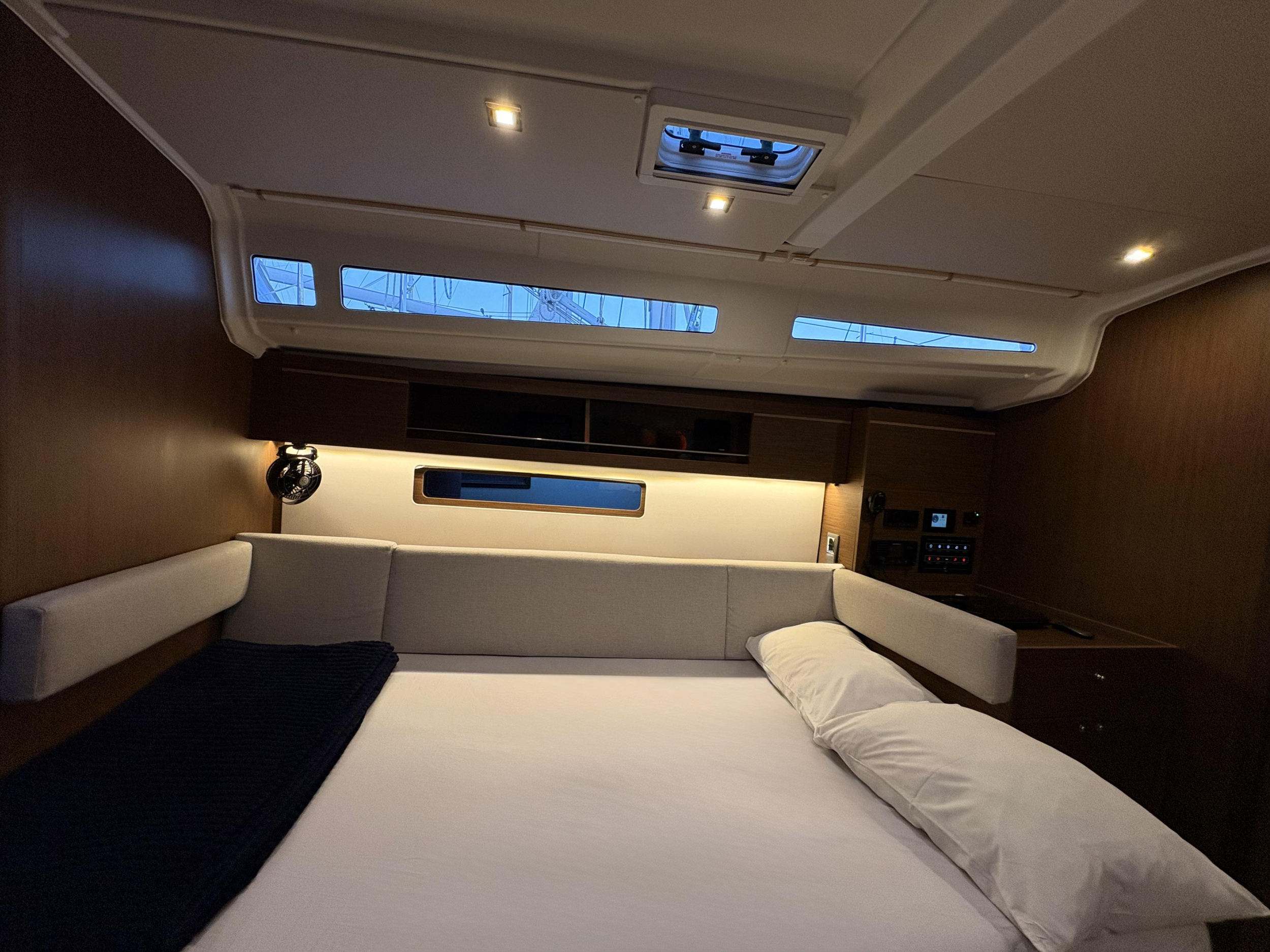 Photo #6 - Oceanis 40.1 (Bestsennyy) in Fethiye - 22809