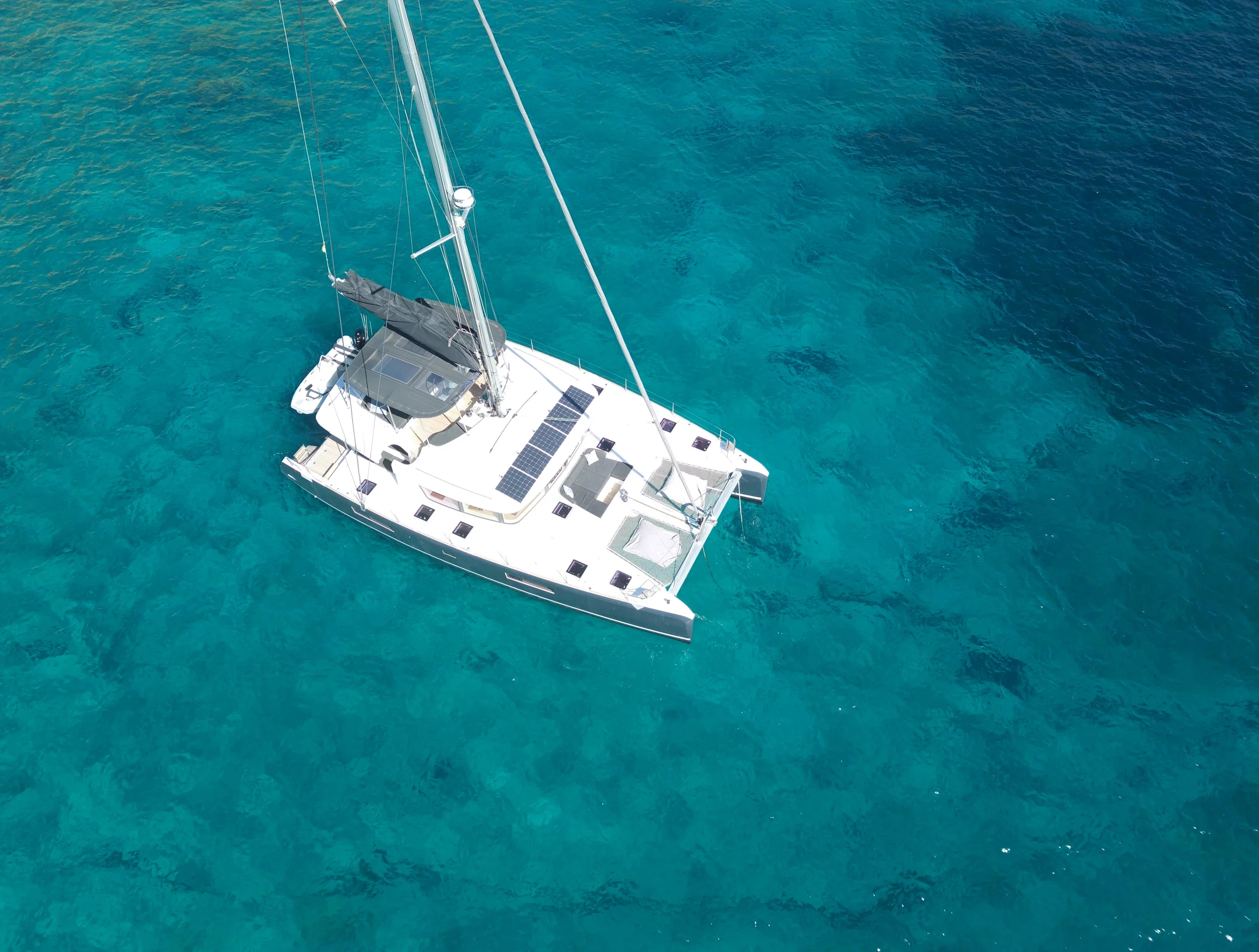 Lagoon 52F ( + crew) (GOA 10)  - 24