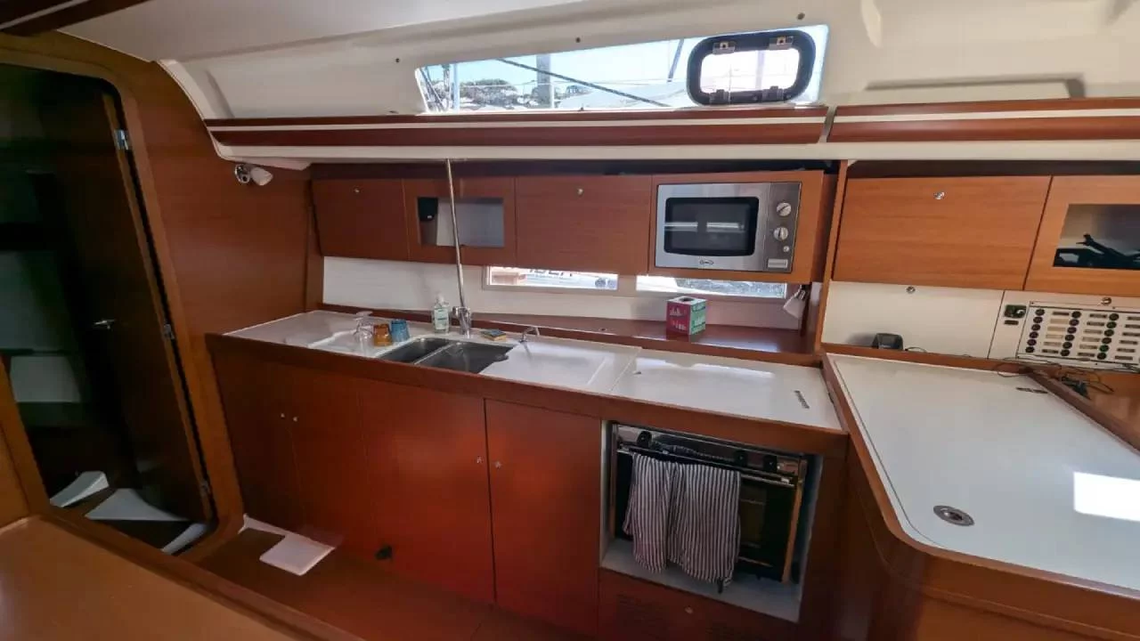 Dufour 375 Grand Large (Tarann)  - 1
