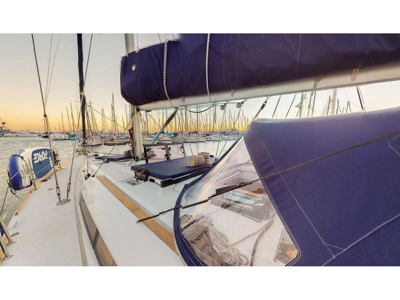 Photo #1 - Jeanneau 469 (Haidi) en Athènes - 63153
