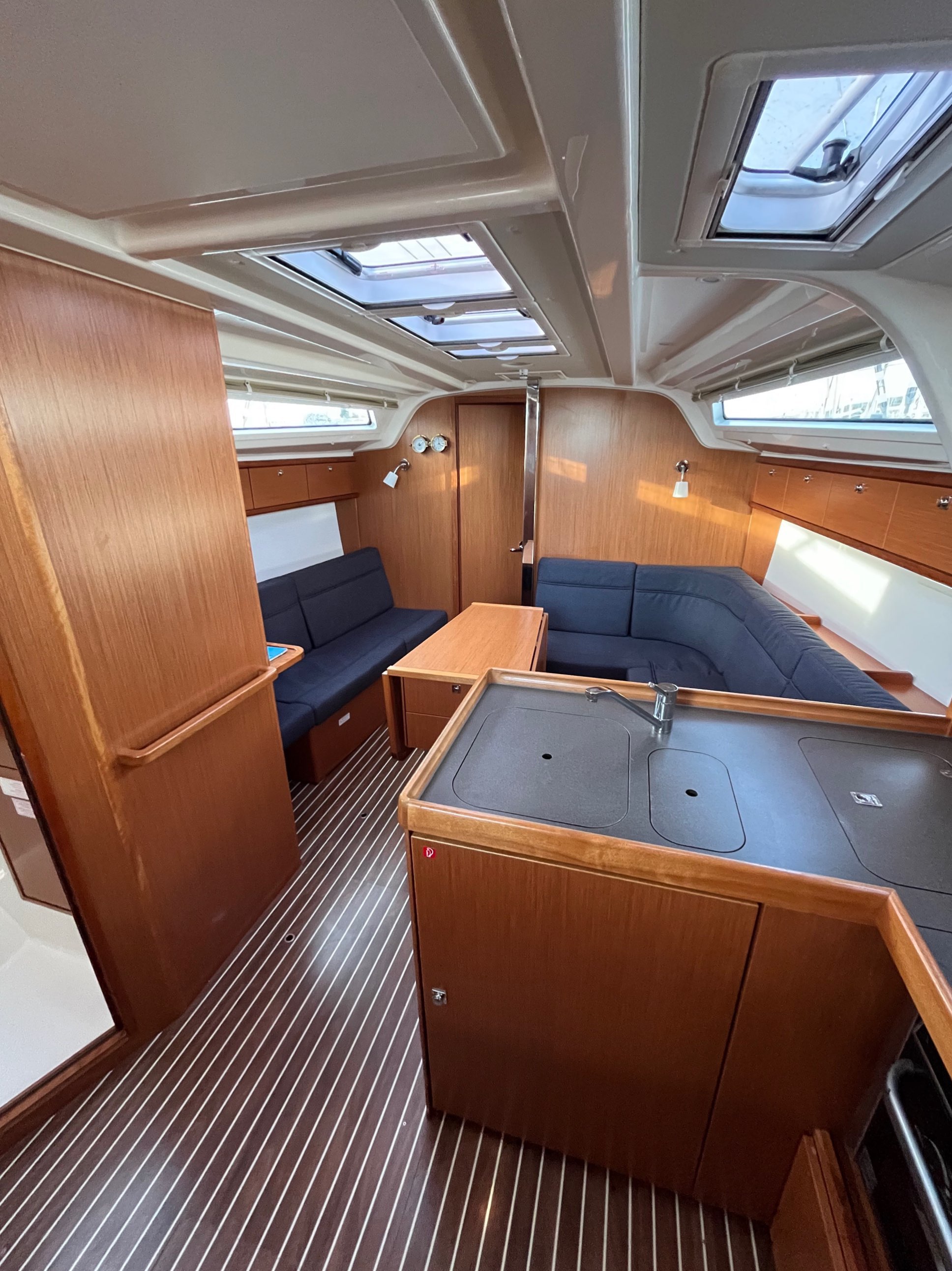Photo #7 - Bavaria Cruiser 37 (AMALIA) in Sukosan - 12991