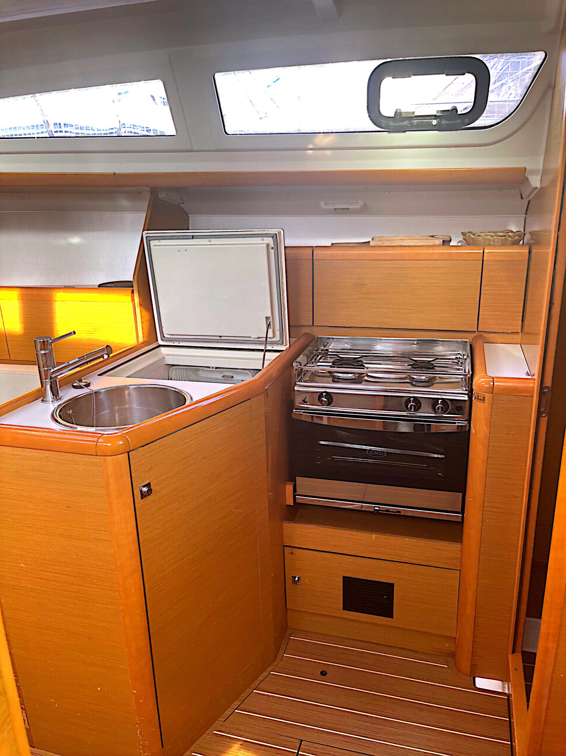 Photo #17 - Sun Odyssey 33i (NENA) in Sukosan - 20995