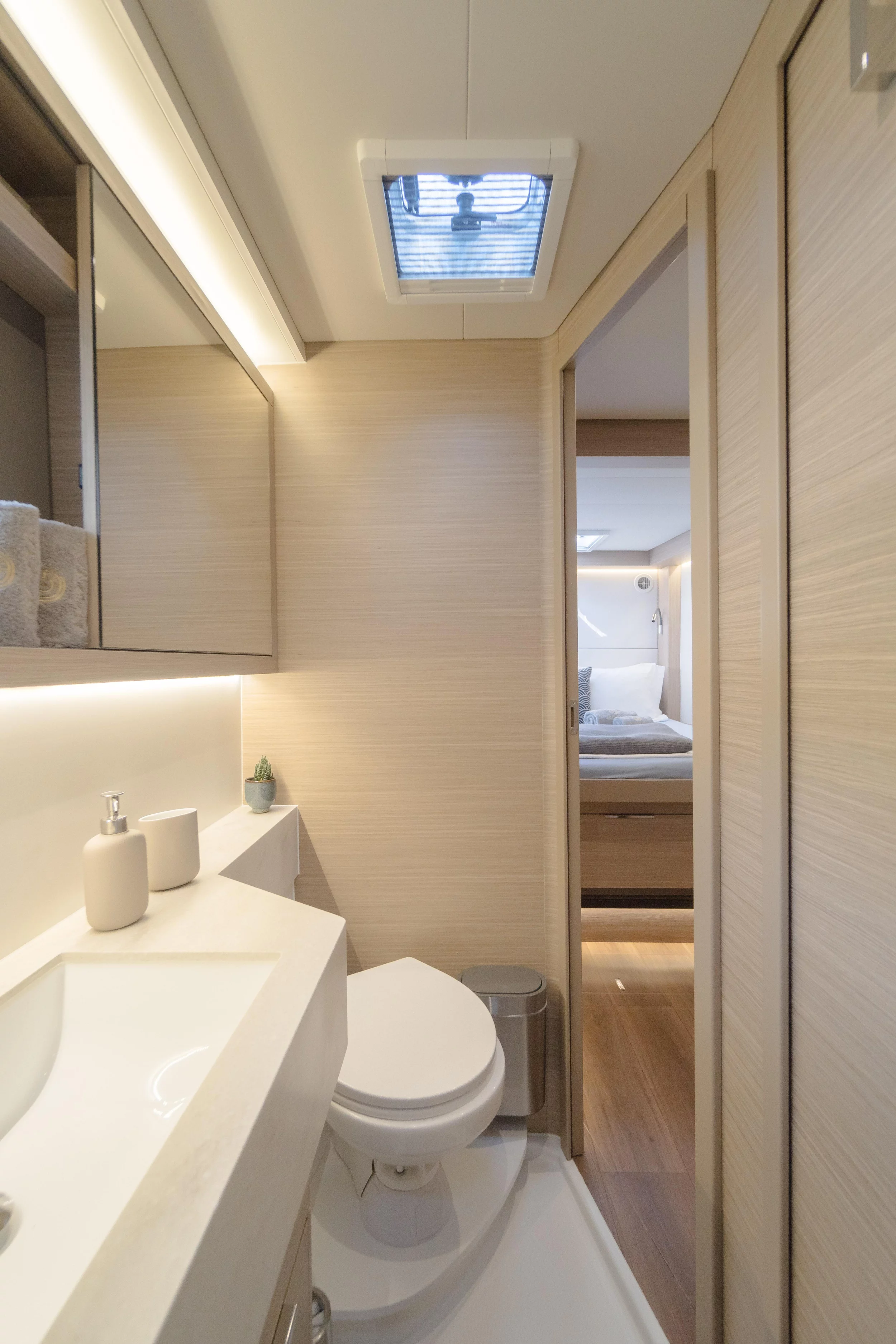 Lagoon 51 (NAVYA)  - 38