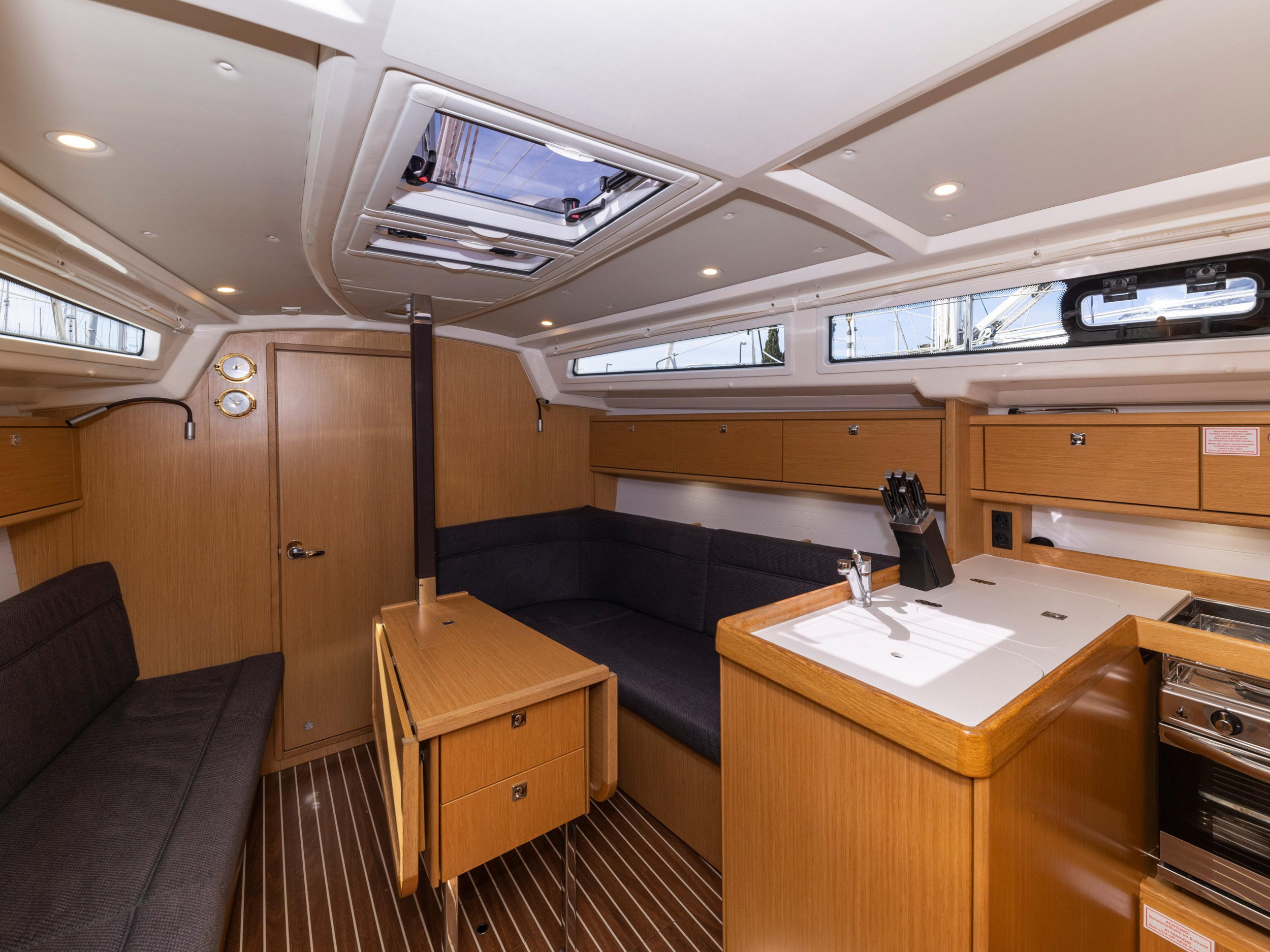 Photo #15 - Bavaria Cruiser 34 Style (Lina) en Zadar - 8896