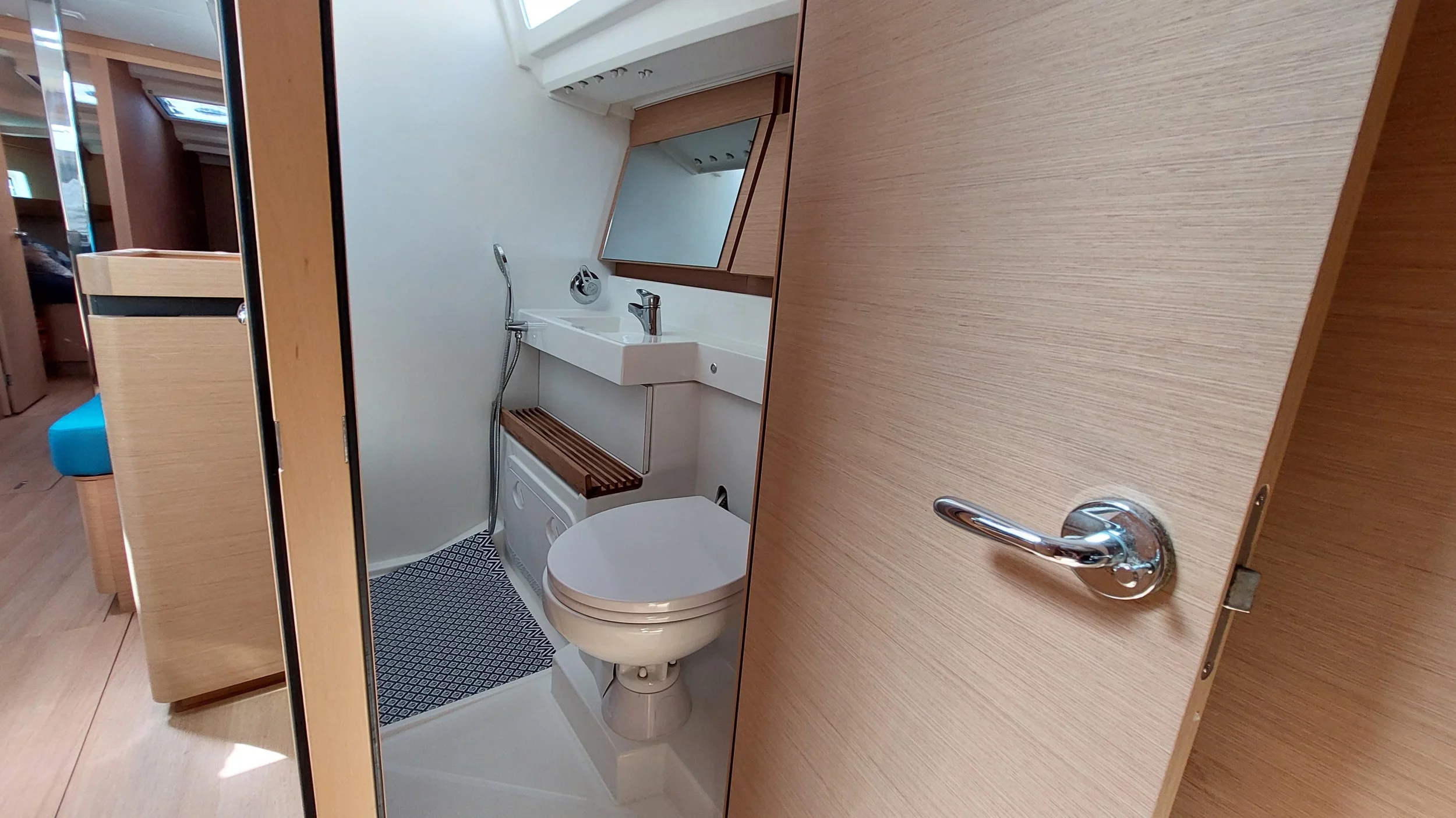 Sun Odyssey 440 - 4 cabine - 2 bagni (Aquilante)  - 16