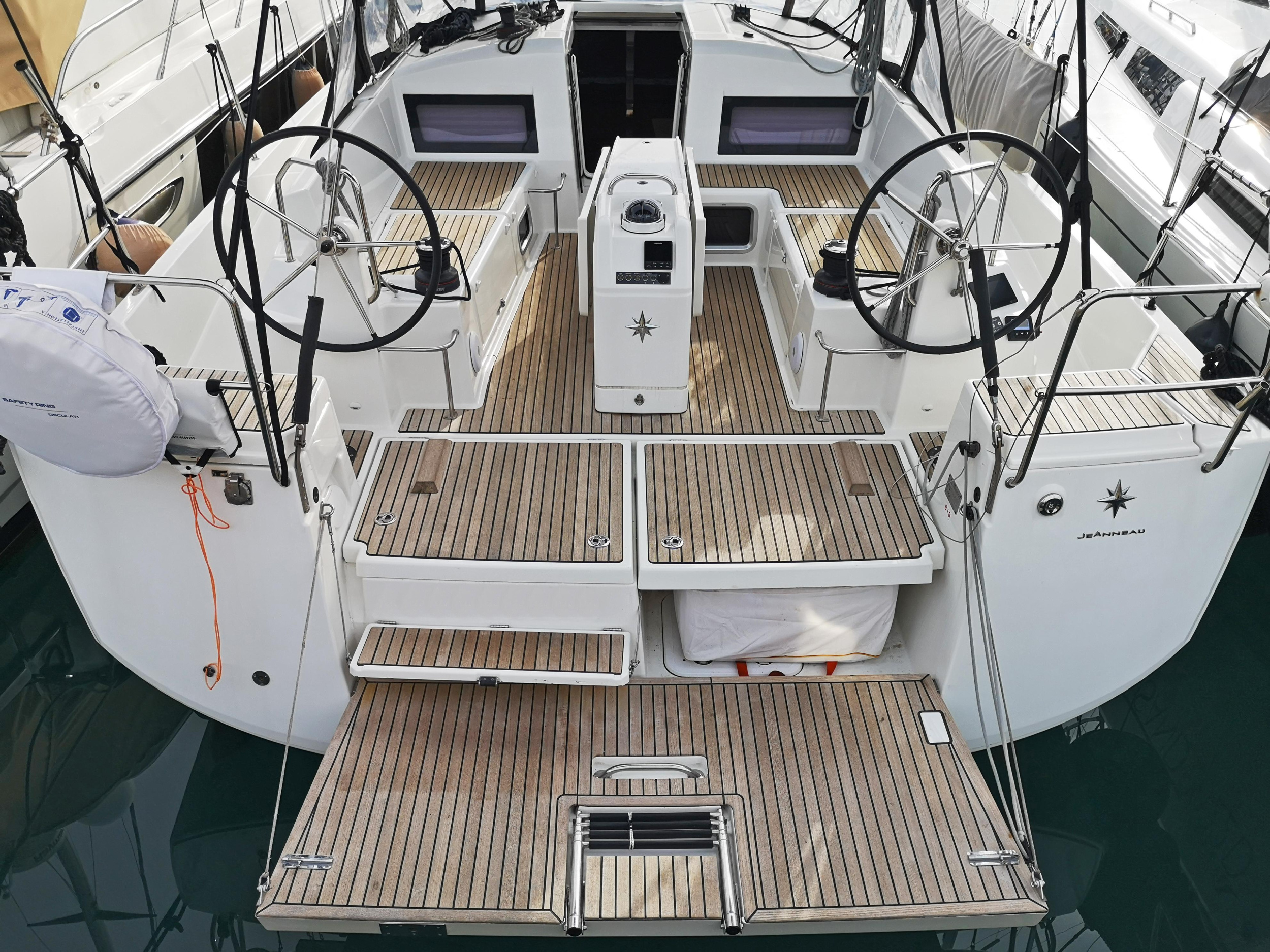 Photo #10 - Sun Odyssey 440 - 4 cabine - 2 bagni (Aquilante) in Castiglioncello - 63159