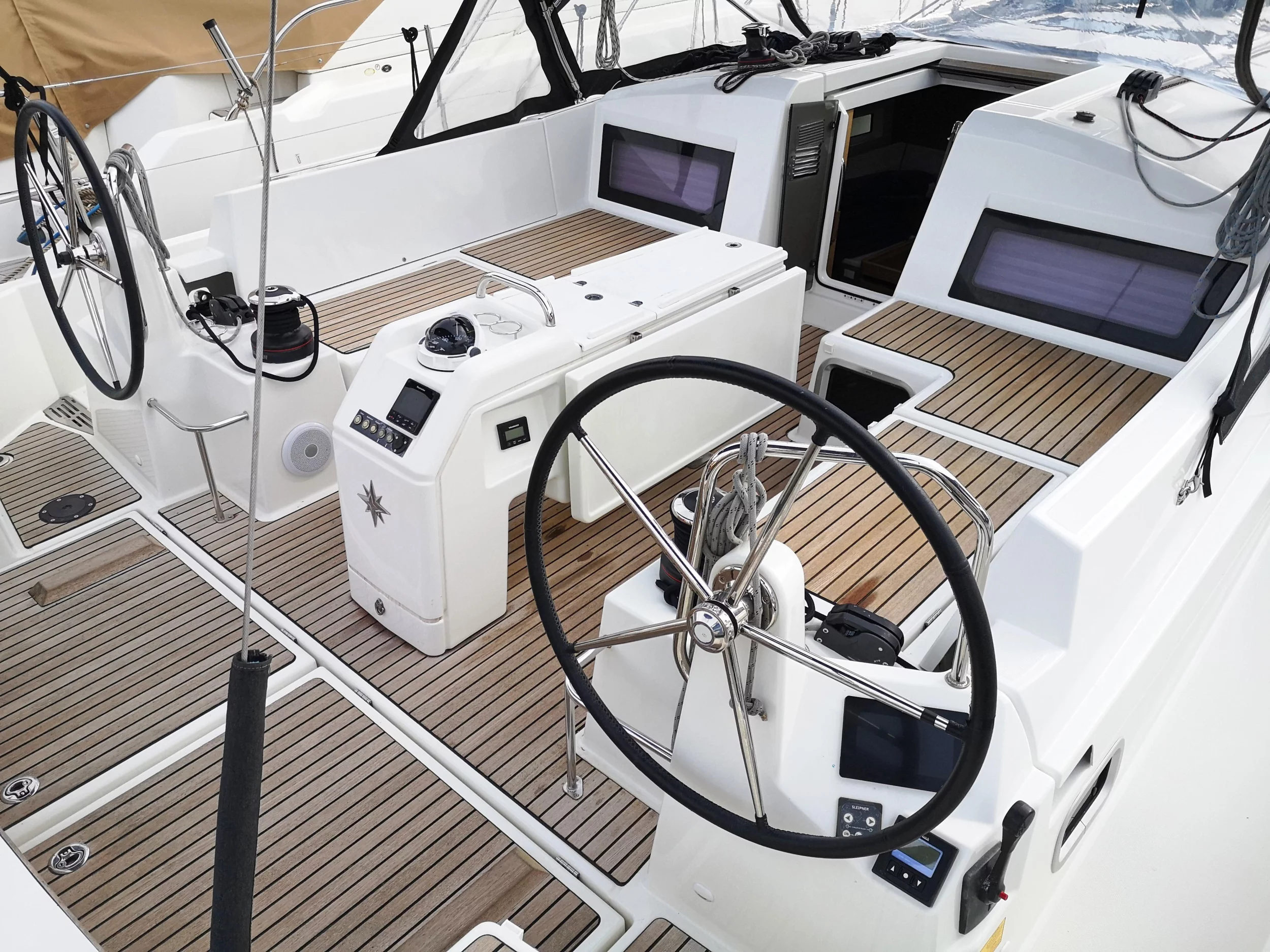 Sun Odyssey 440 - 4 cabine - 2 bagni (Aquilante)  - 8