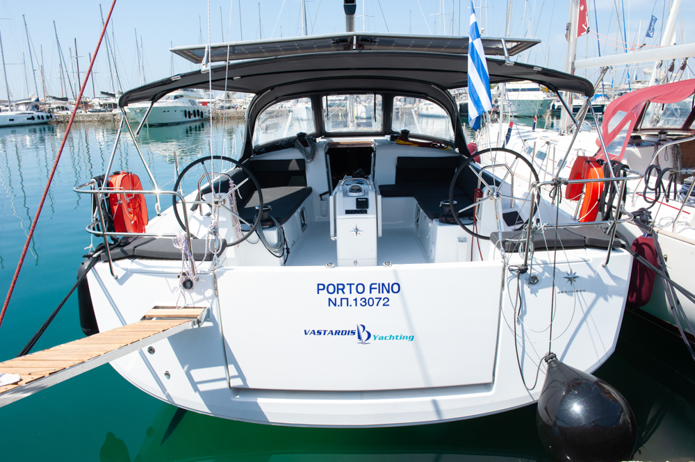 Photo #31 - Sun Odyssey 490 (Porto Fino) en Athènes - 16369