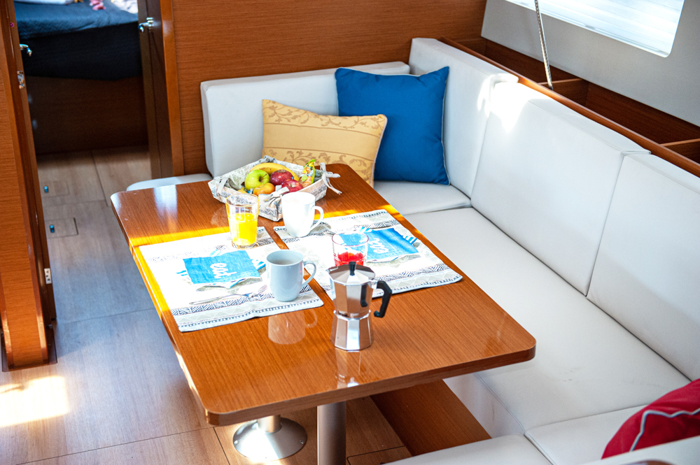 Photo #30 - Sun Odyssey 490 (Porto Fino) en Athènes - 16369