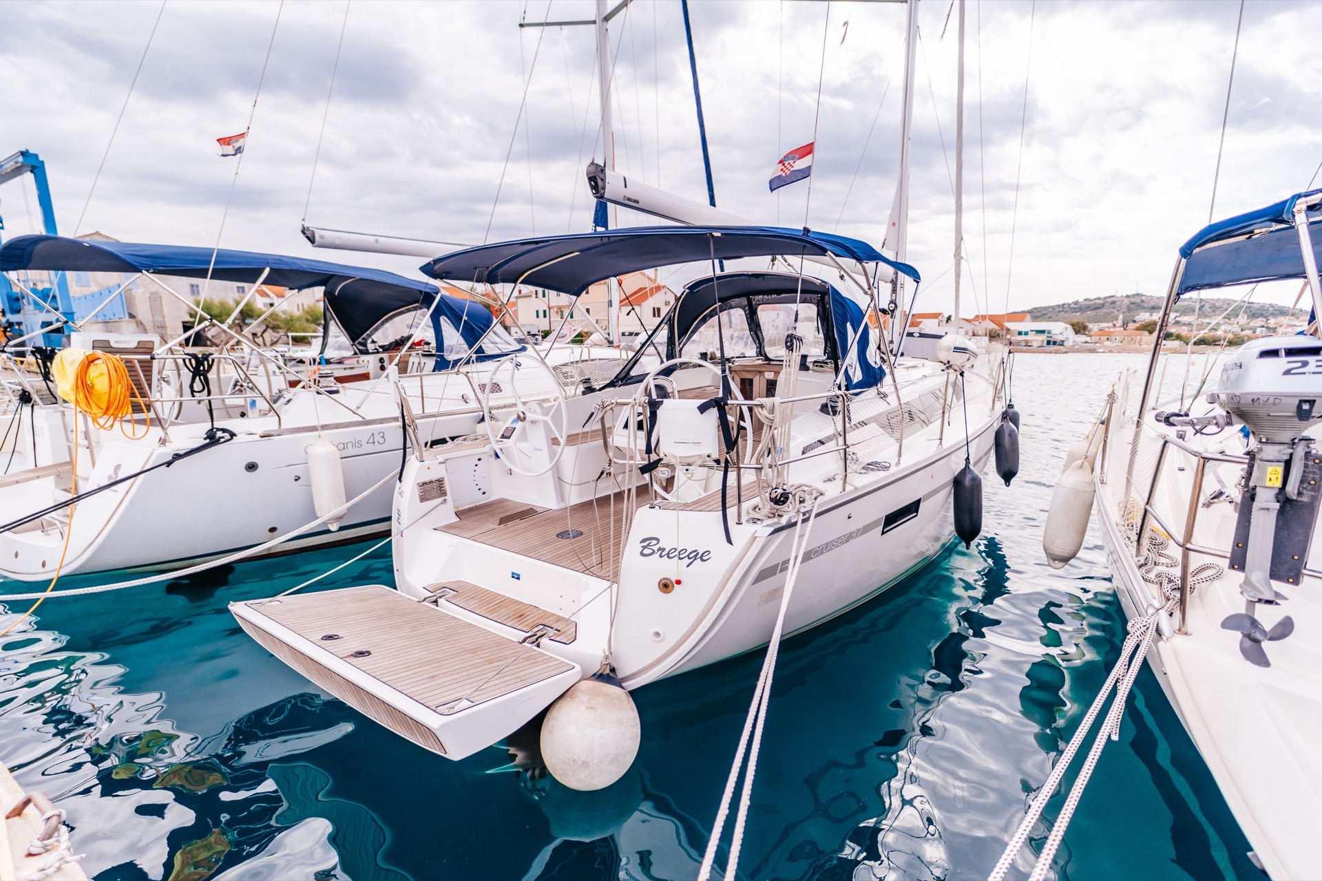 Photo #5 - Bavaria Cruiser 37 (Flinx) in Murter - 16232