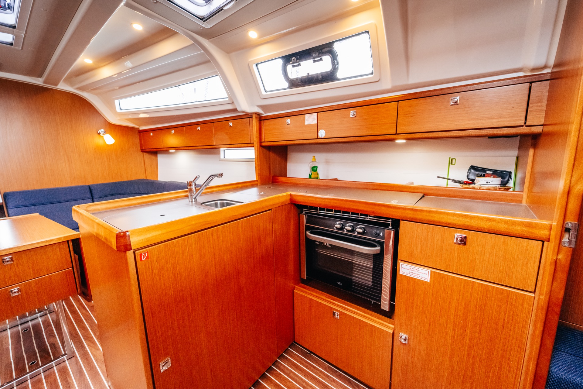 Photo #17 - Bavaria Cruiser 37 (Flinx) in Murter - 16232