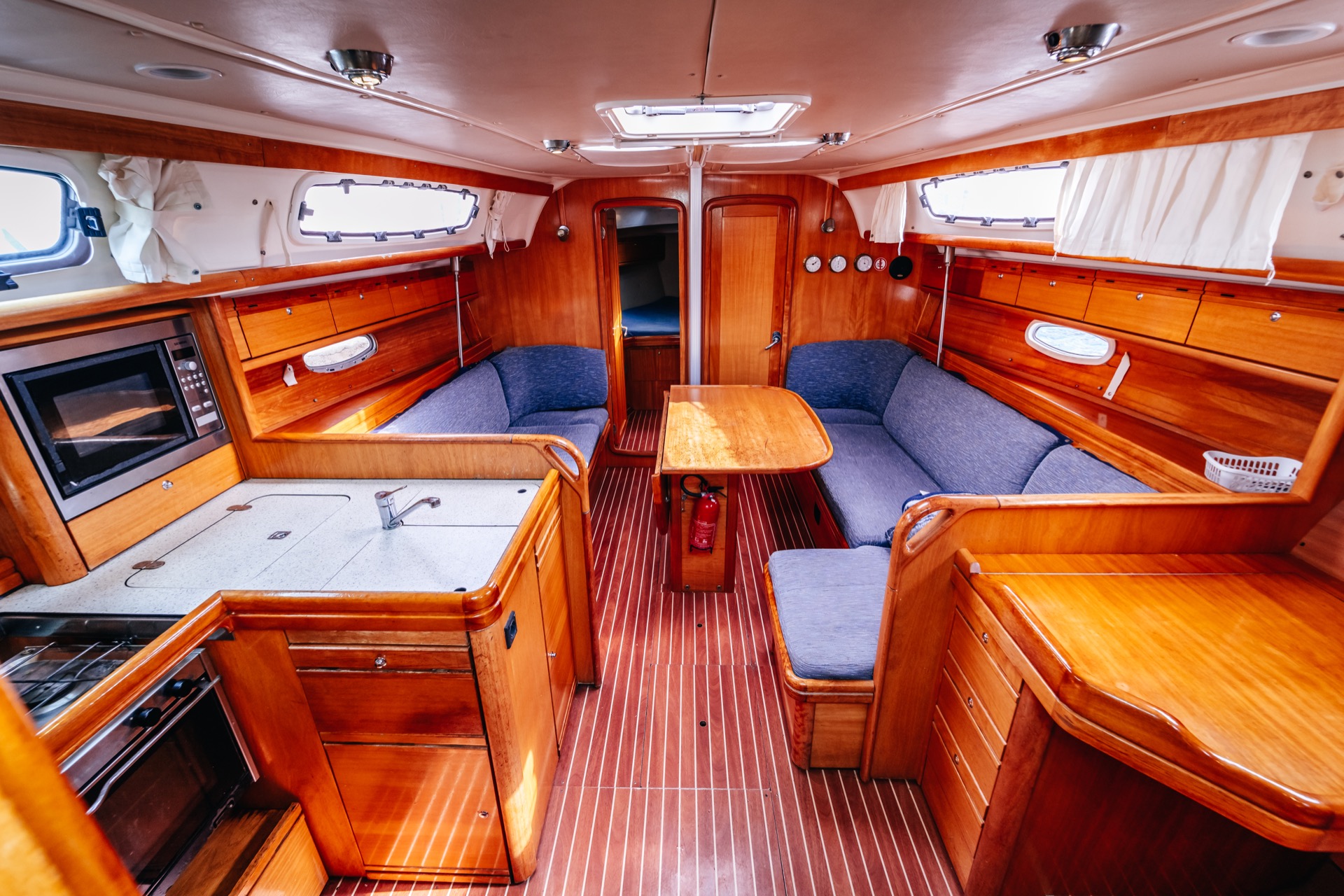 Photo #11 - Bavaria 38 Cruiser (Marge) en Murter - 3915