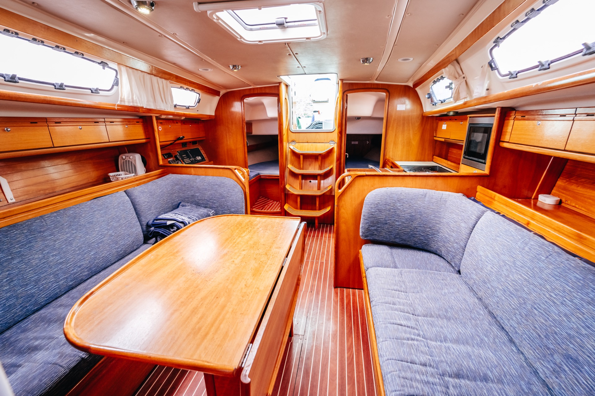 Photo #4 - Bavaria 38 Cruiser (Marge) en Murter - 3915