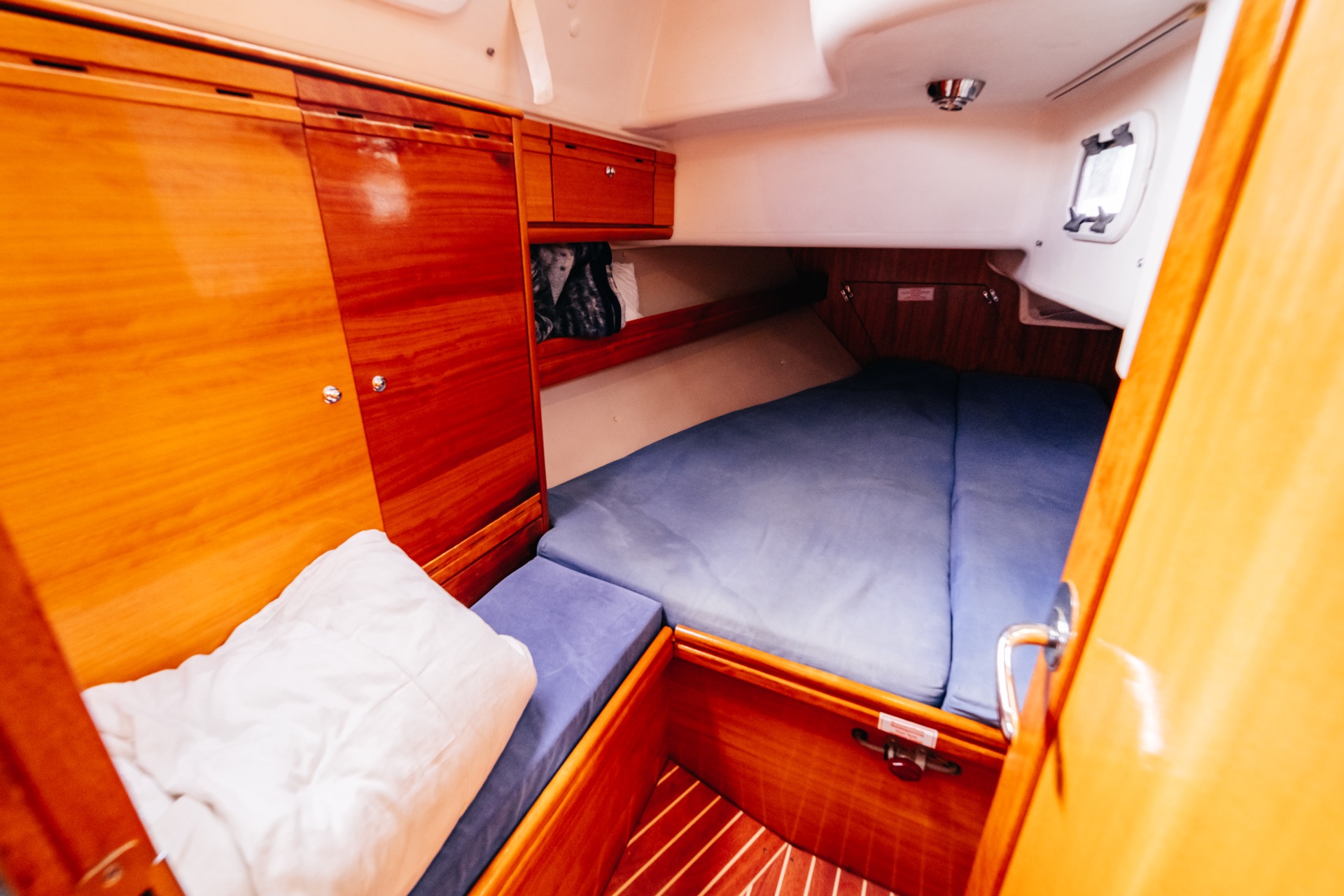 Photo #18 - Bavaria 38 Cruiser (Marge) en Murter - 3915