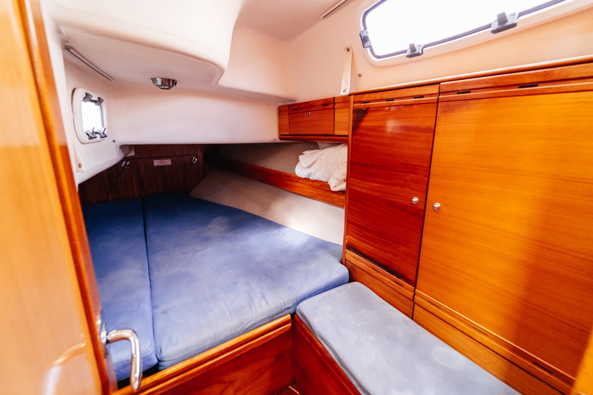 Photo #19 - Bavaria 38 Cruiser (Marge) en Murter - 3915