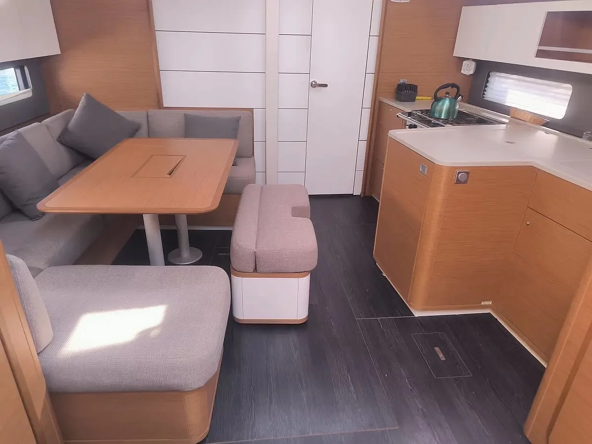 Dufour 41 (Luka) Interior image - 4