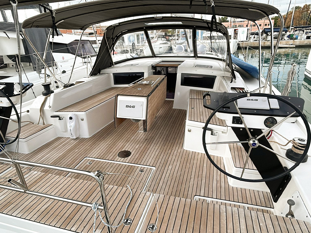 Photo #21 - Dufour 470 (AN) in Palma - 21521
