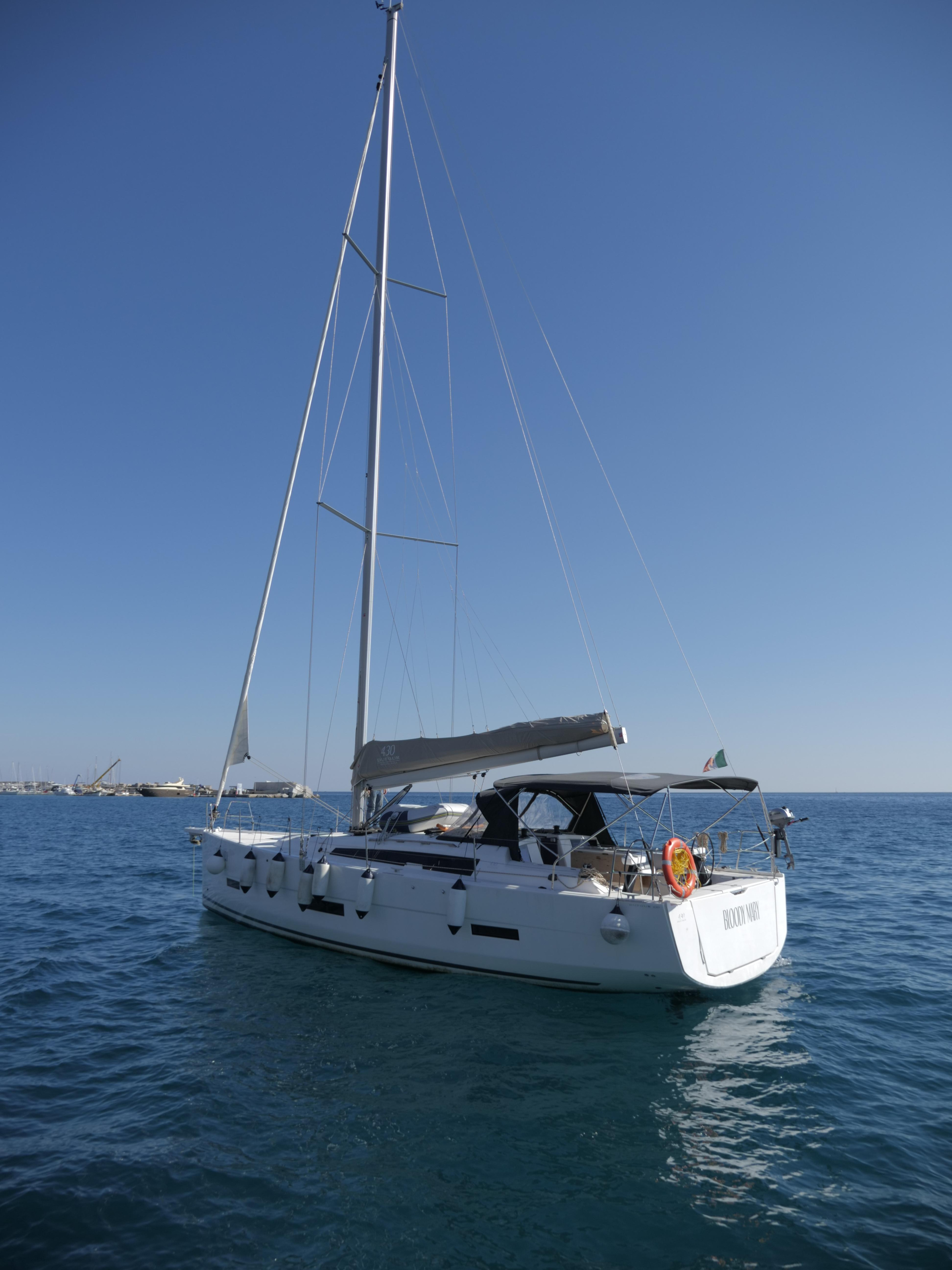 Photo #9 - Dufour 430 (Bloody Mary) en Milazzo - 12726