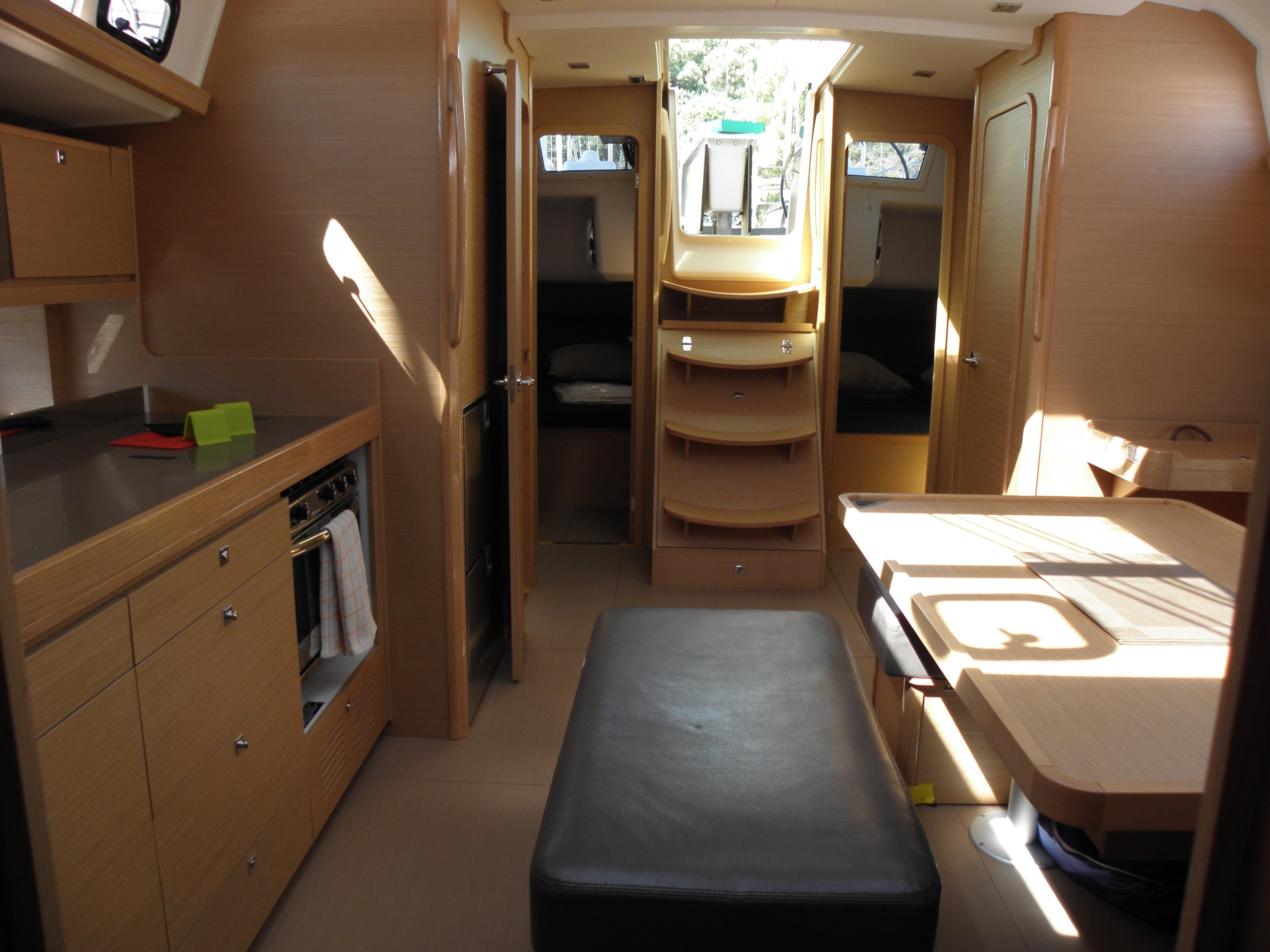 Photo #12 - Dufour 460 Grand Large 5Cab (Newt) in Portisco - 8065