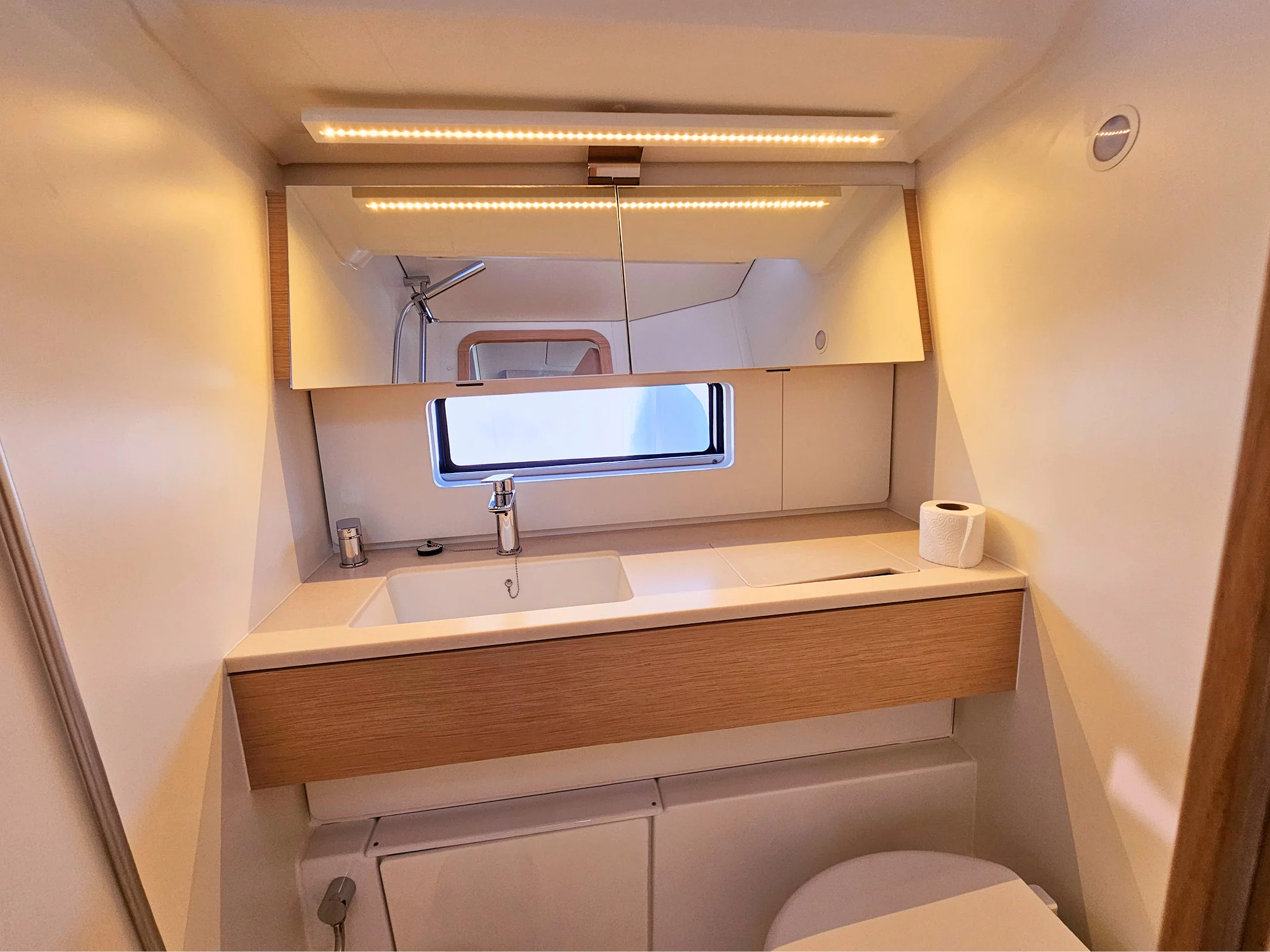 Dufour 44 Grand Large (Virtuoso)  - 76