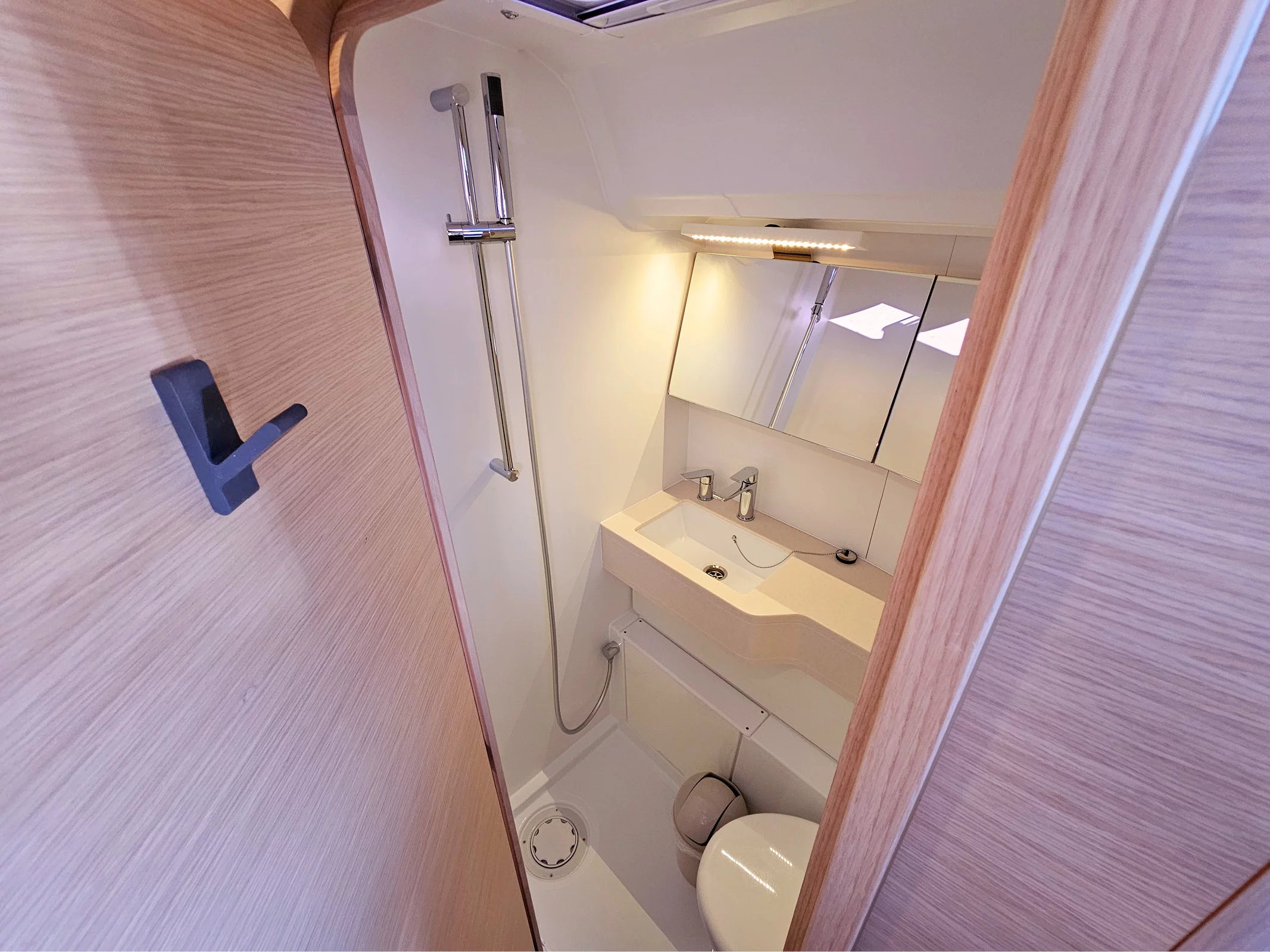 Dufour 44 Grand Large (Virtuoso)  - 4