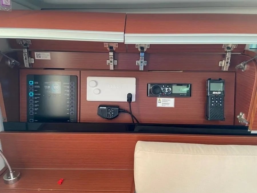 Photo #4 - Dehler 38 SQ (Polaris) in Lavrion - 17240